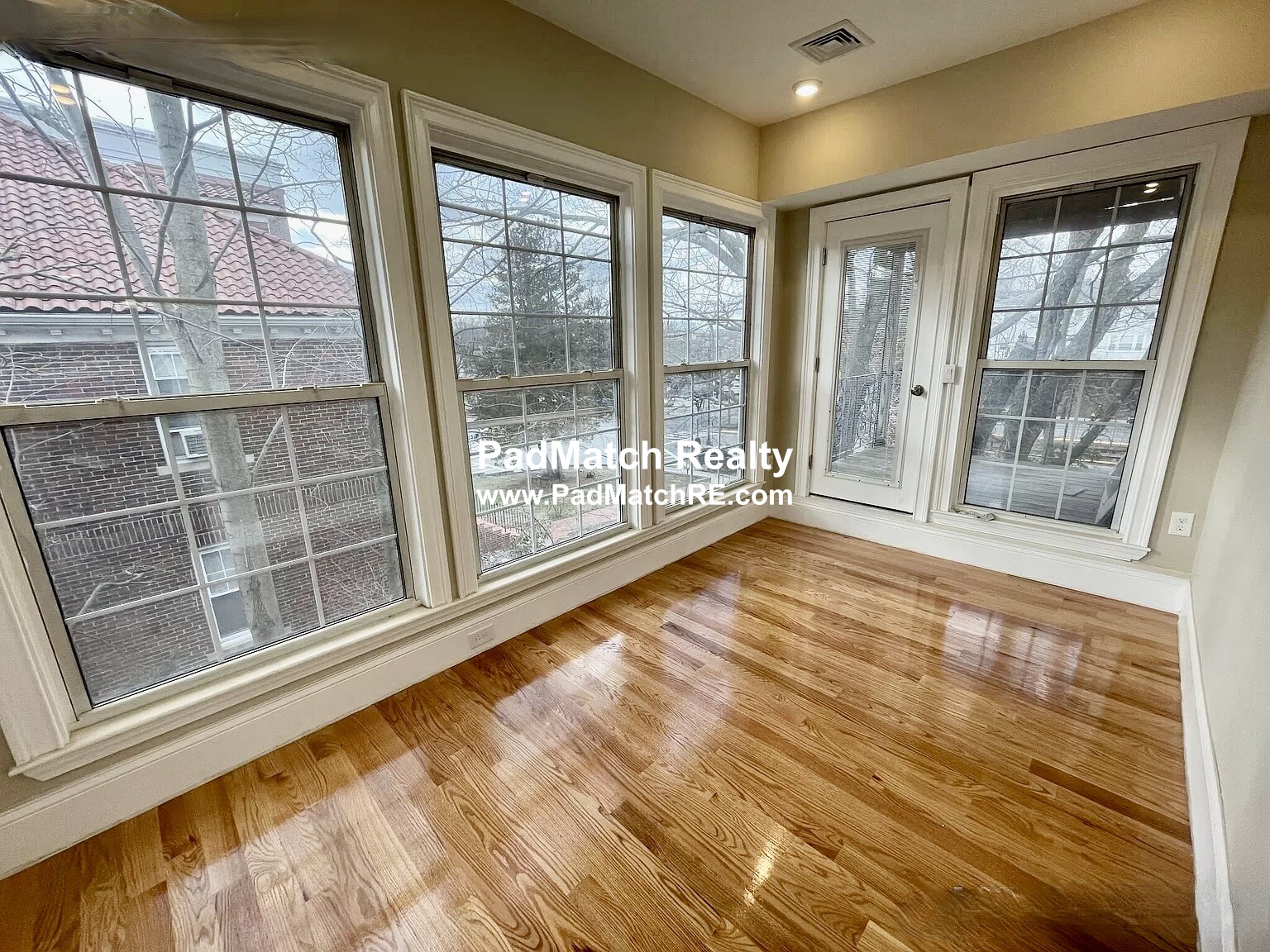 1778 Commonwealth Ave, Brighton