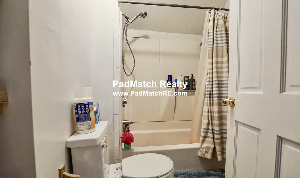 18 Greylock Rd, Allston