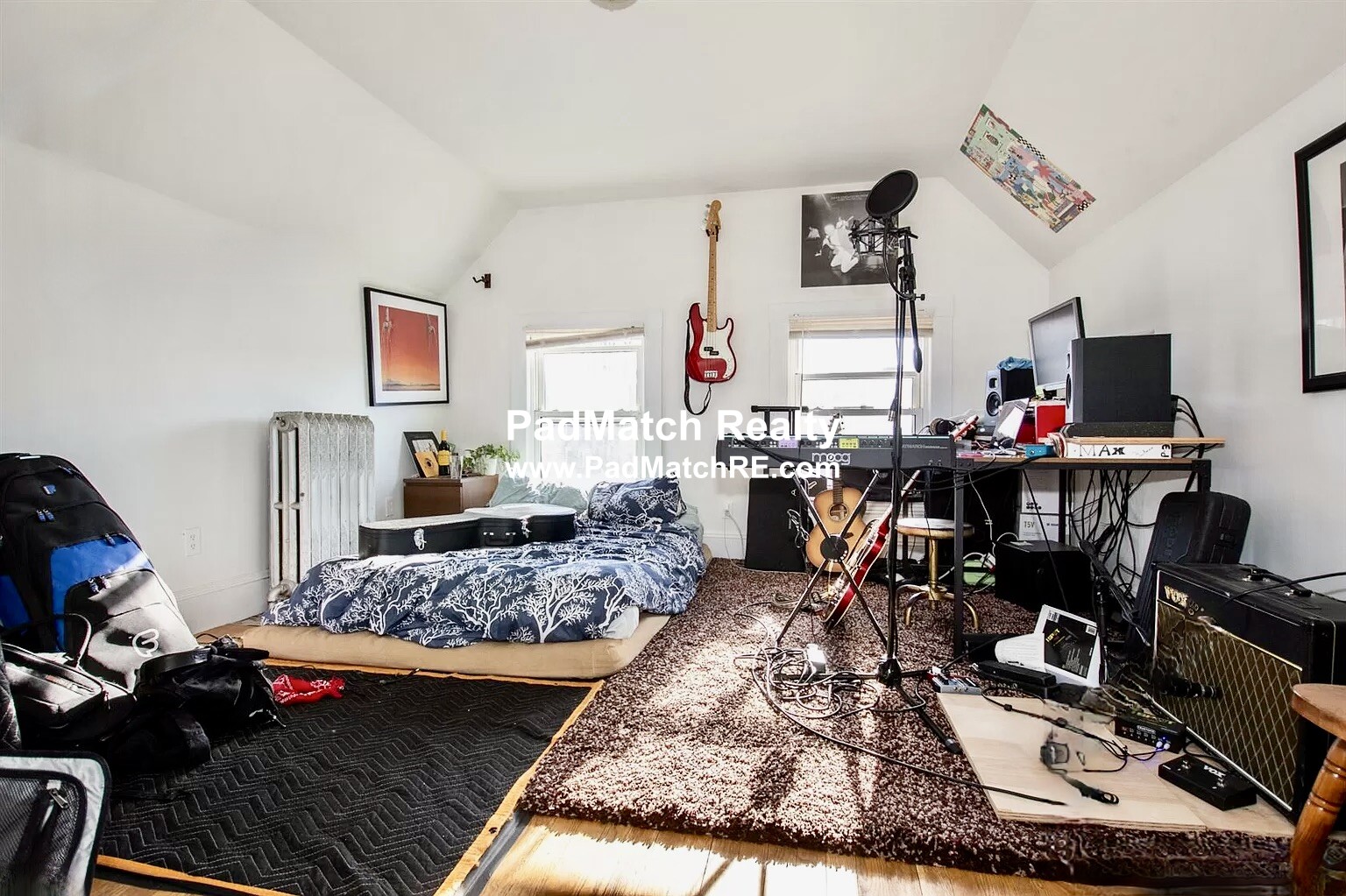 18 Greylock Rd, Allston