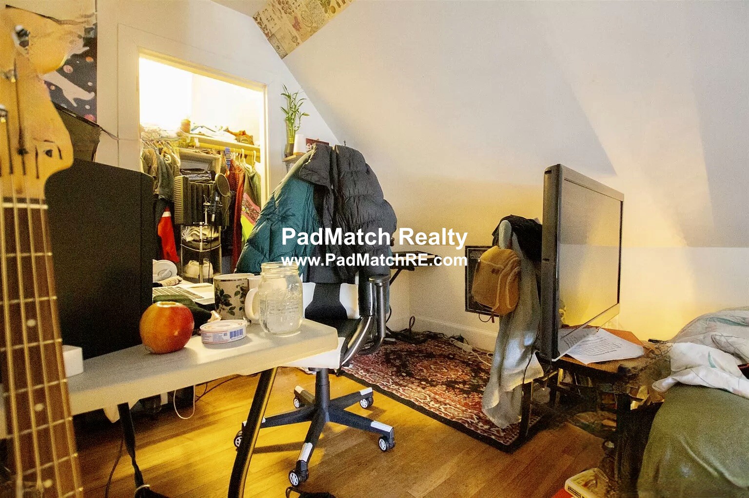 18 Greylock Rd, Allston