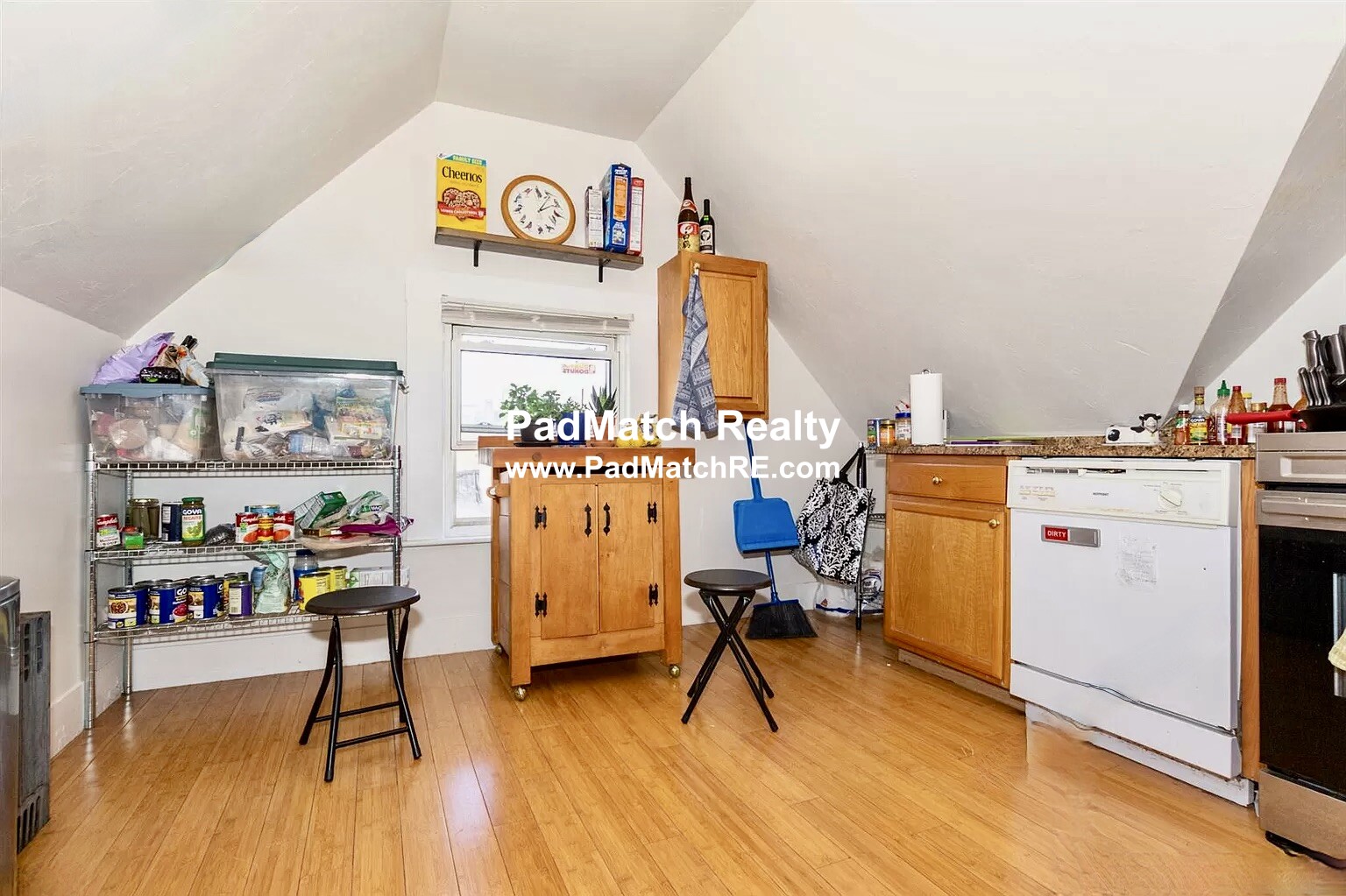 18 Greylock Rd, Allston