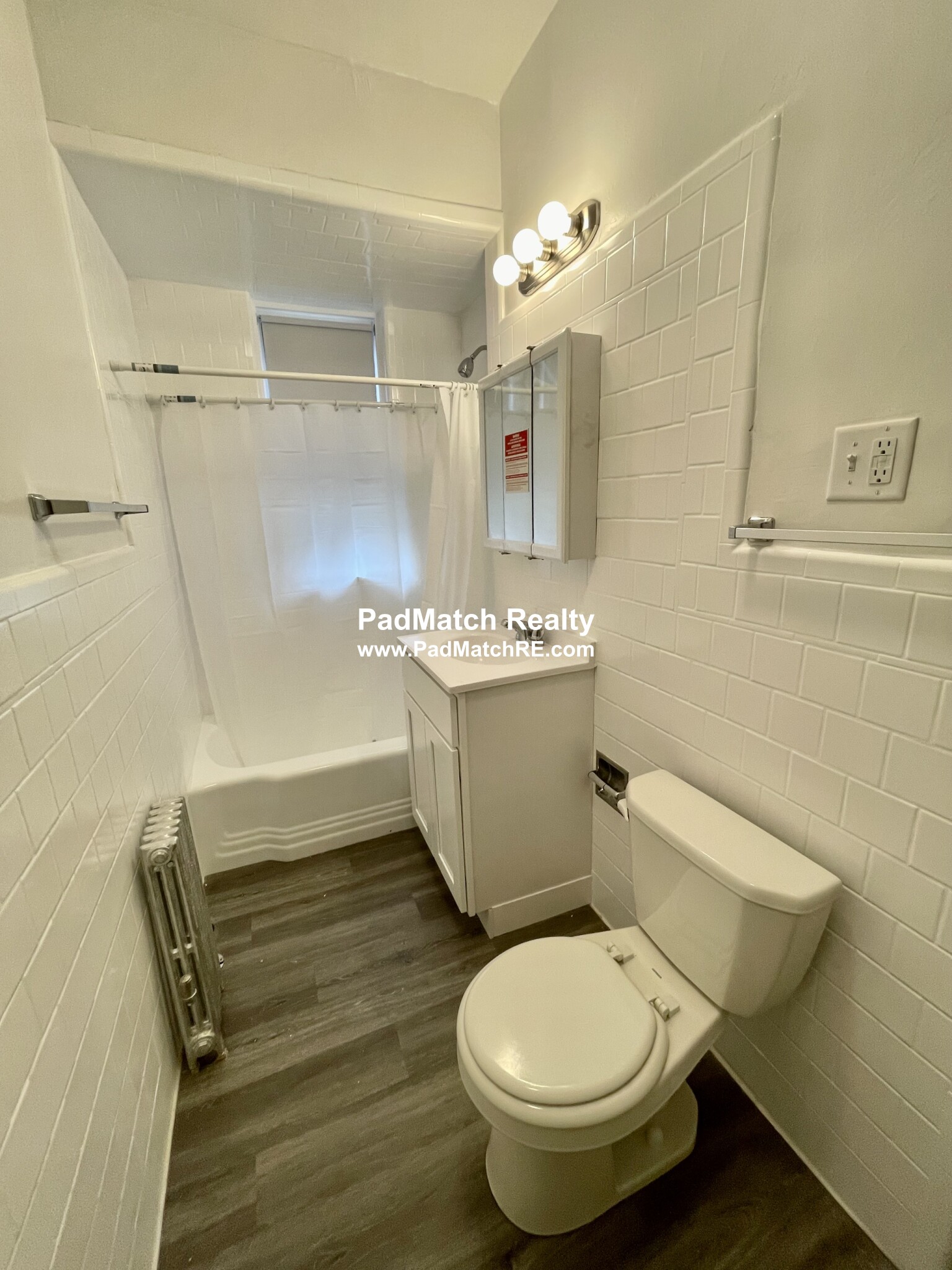 1788 Beacon St, Washington Square