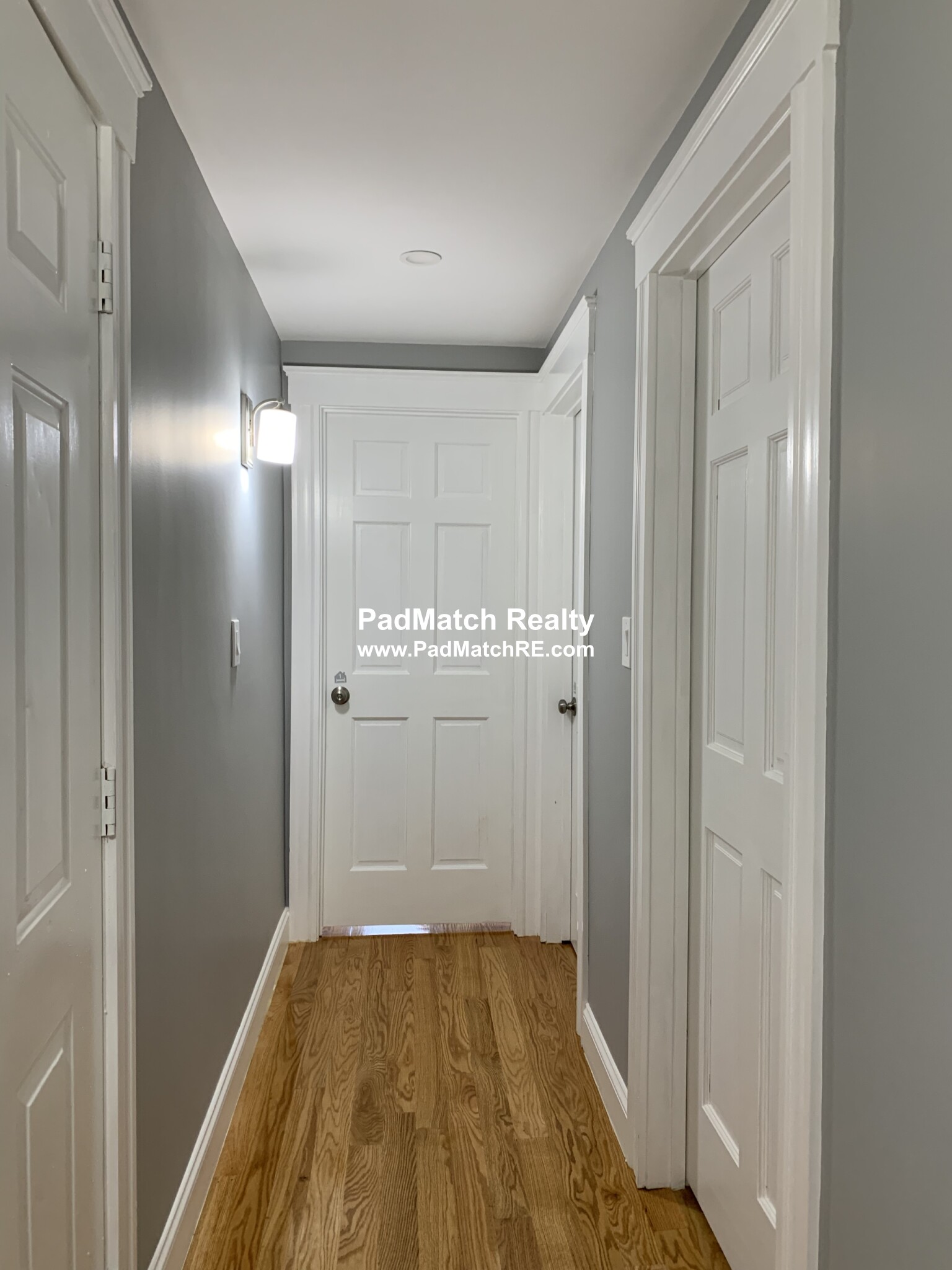 146 Hillside St, Mission Hill