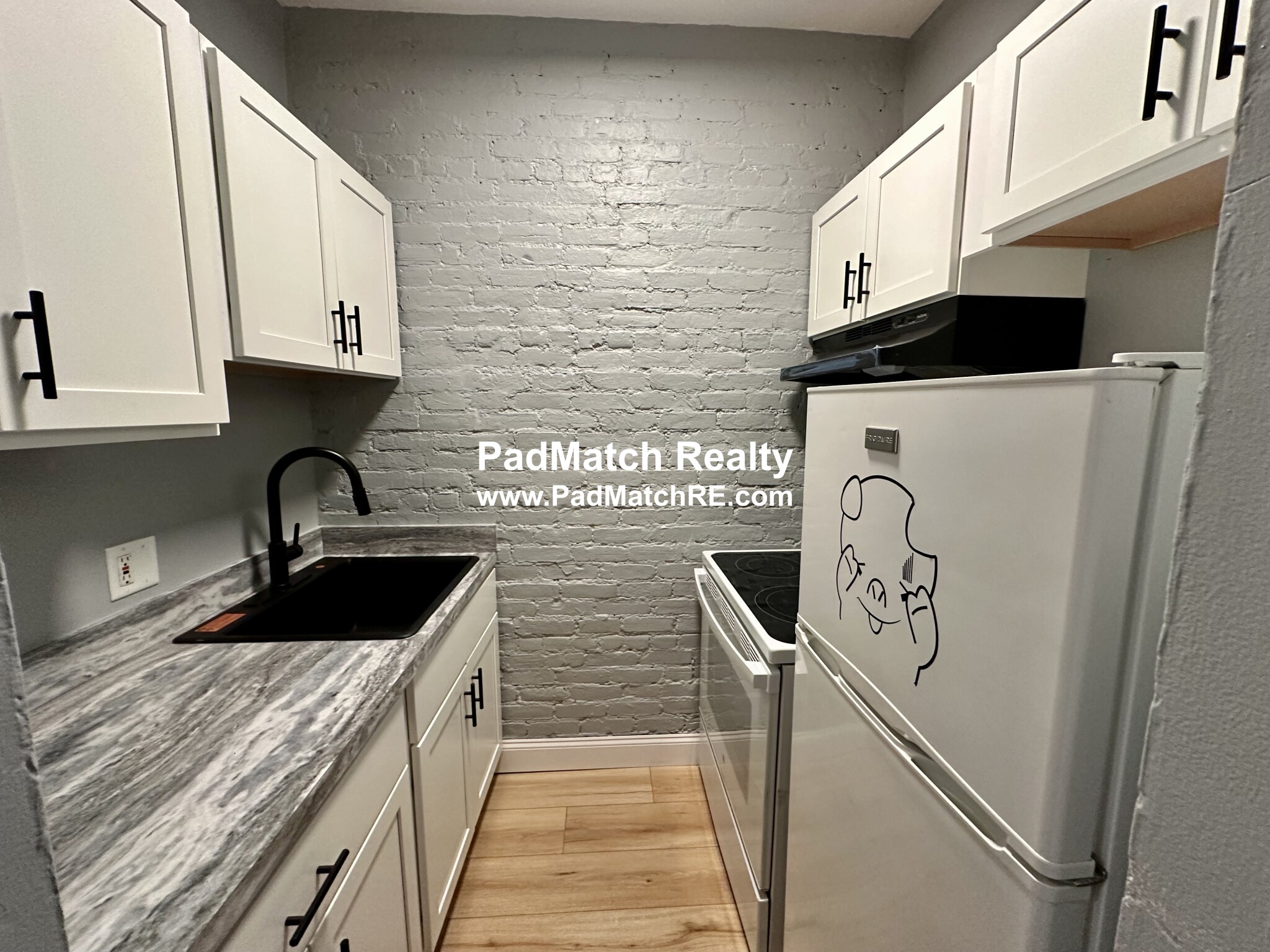 894 Huntington Ave, Mission Hill