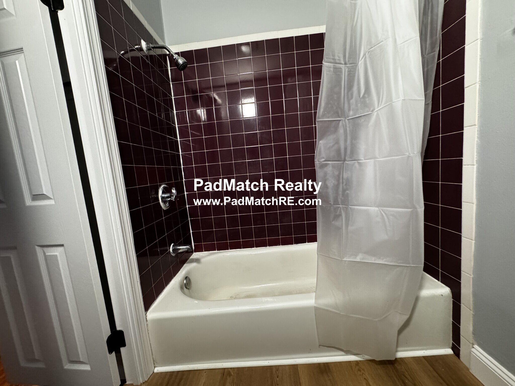 894 Huntington Ave, Mission Hill