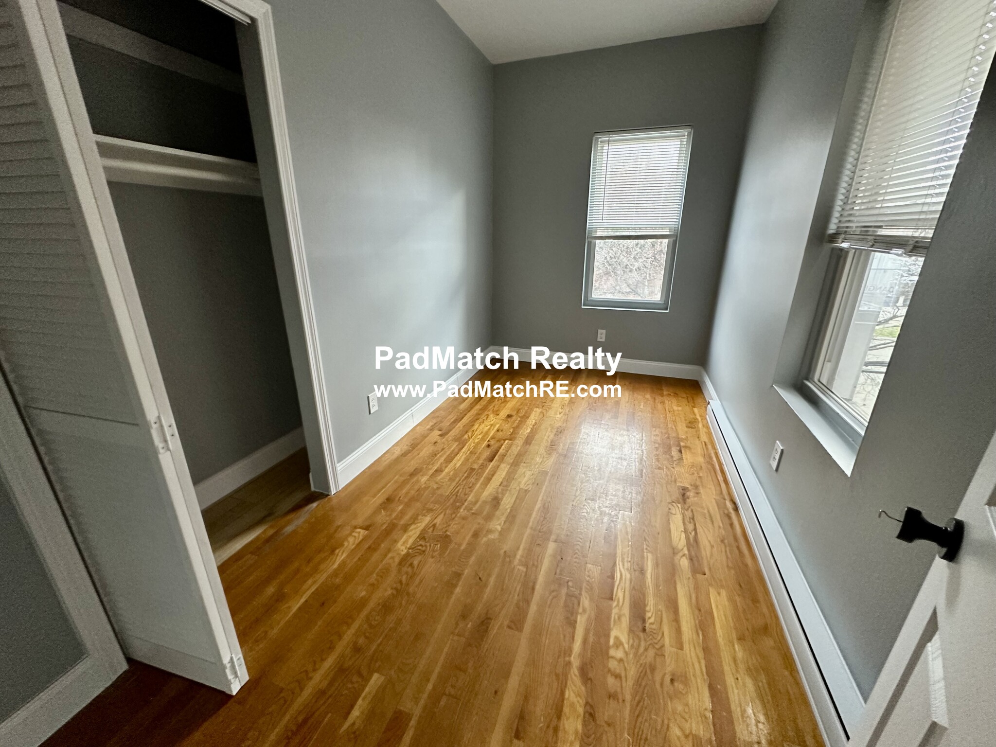 894 Huntington Ave, Mission Hill