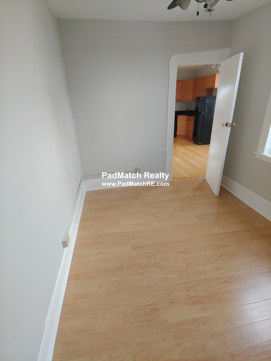 70 Joy St, Beacon Hill