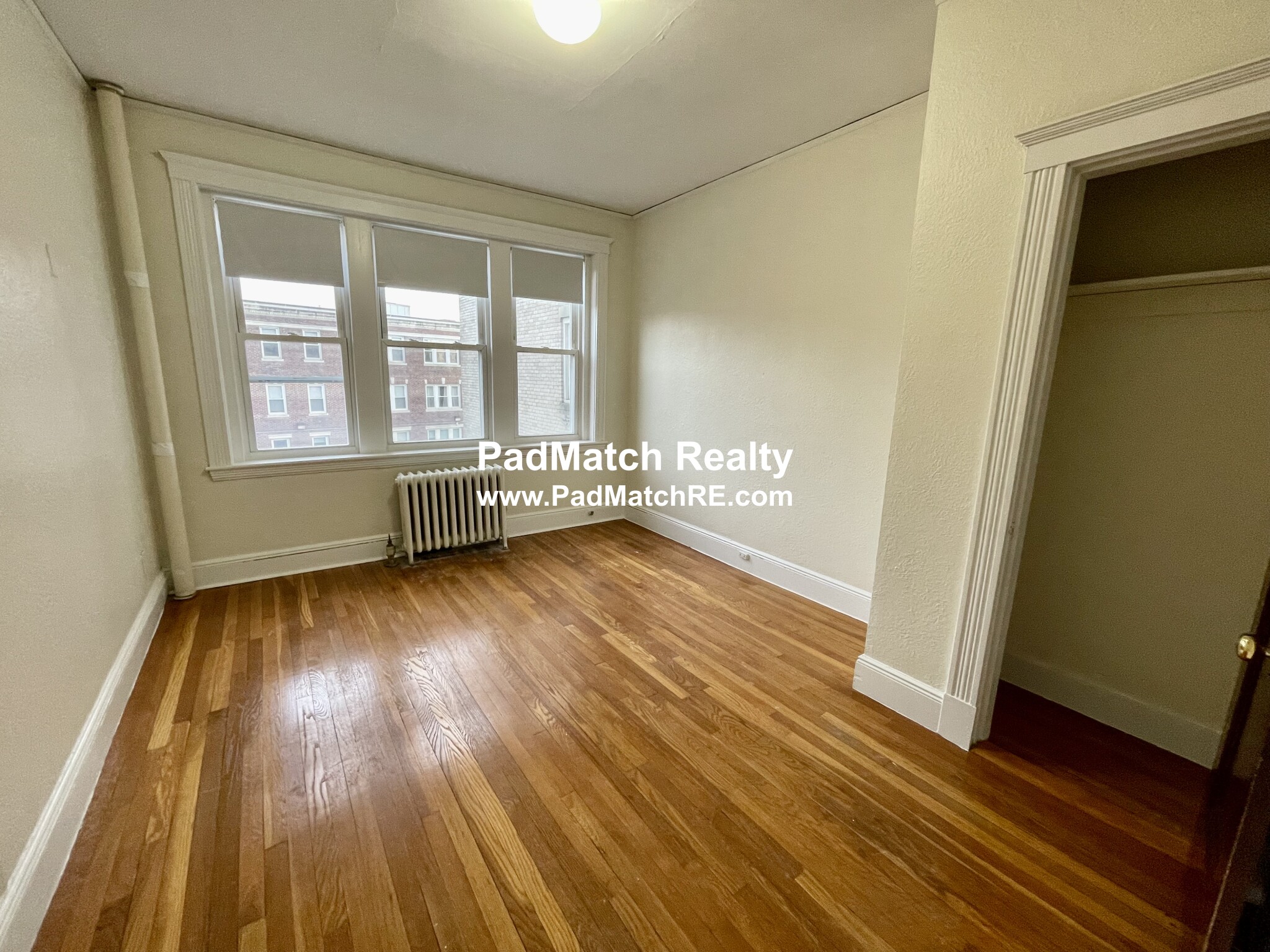 1800 Commonwealth Ave, Brighton