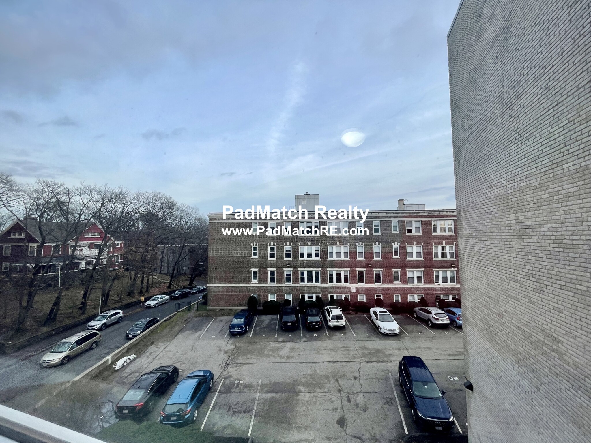 1800 Commonwealth Ave, Brighton