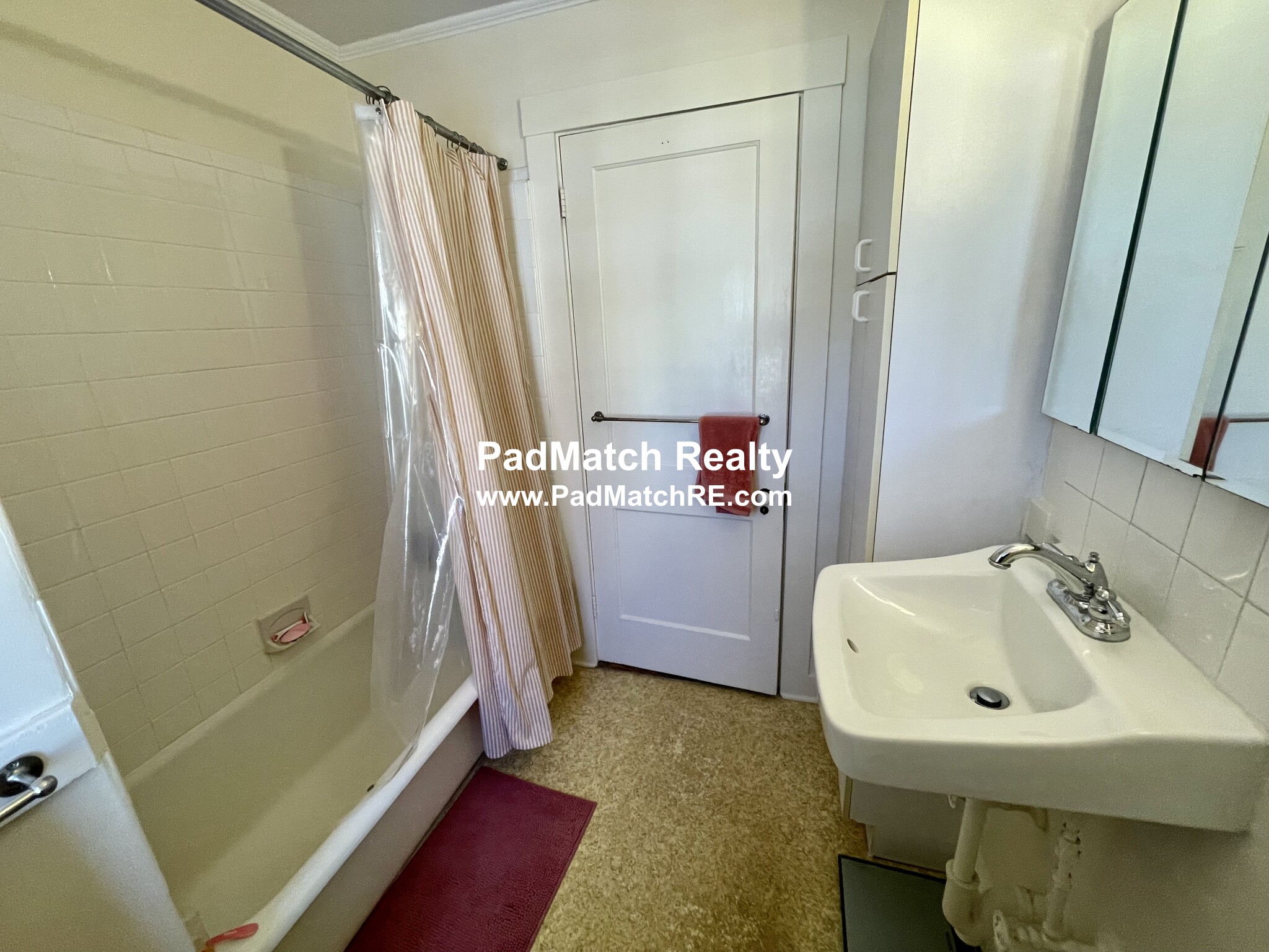 111 Carlton St, Brookline