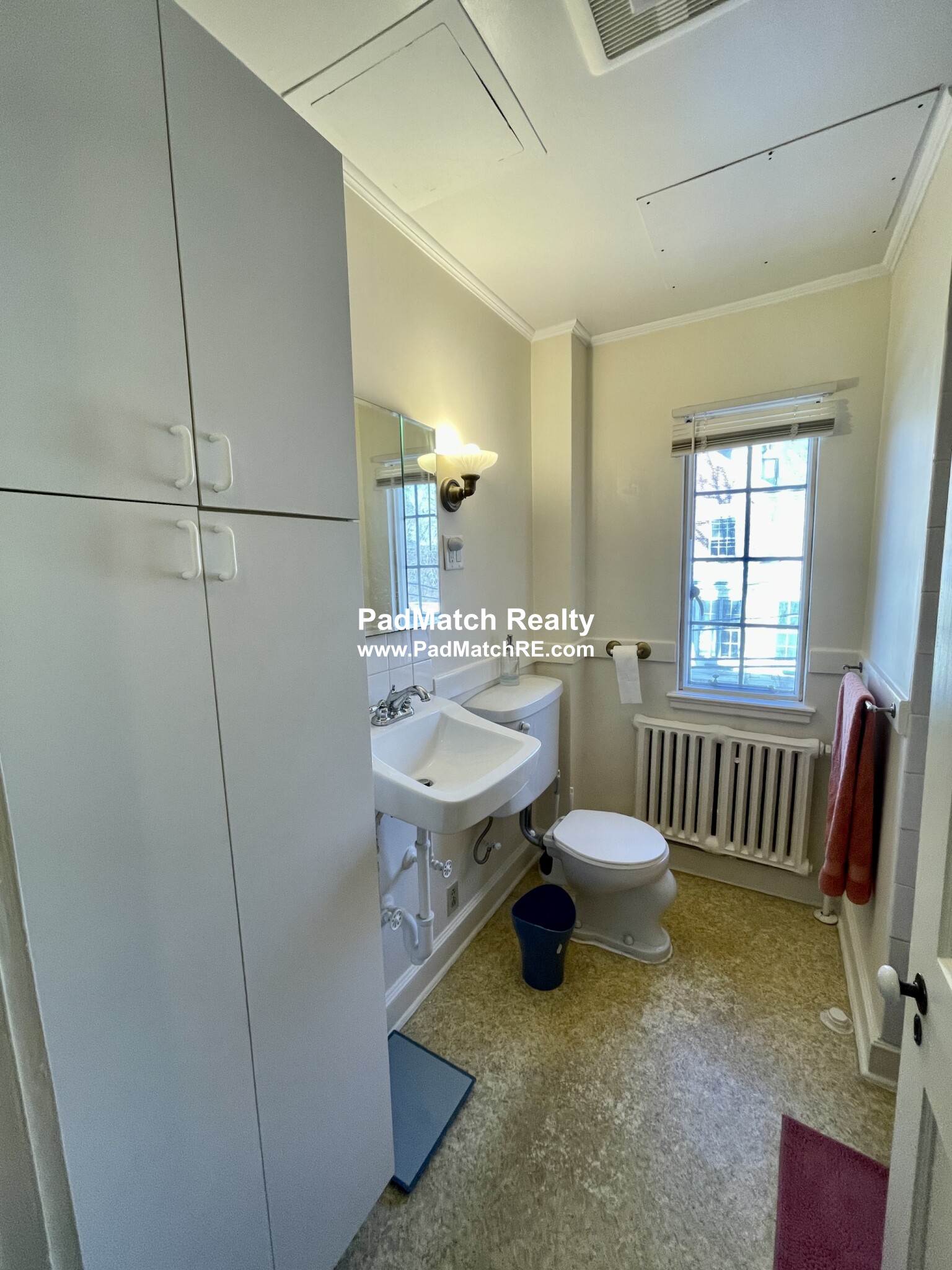 111 Carlton St, Brookline
