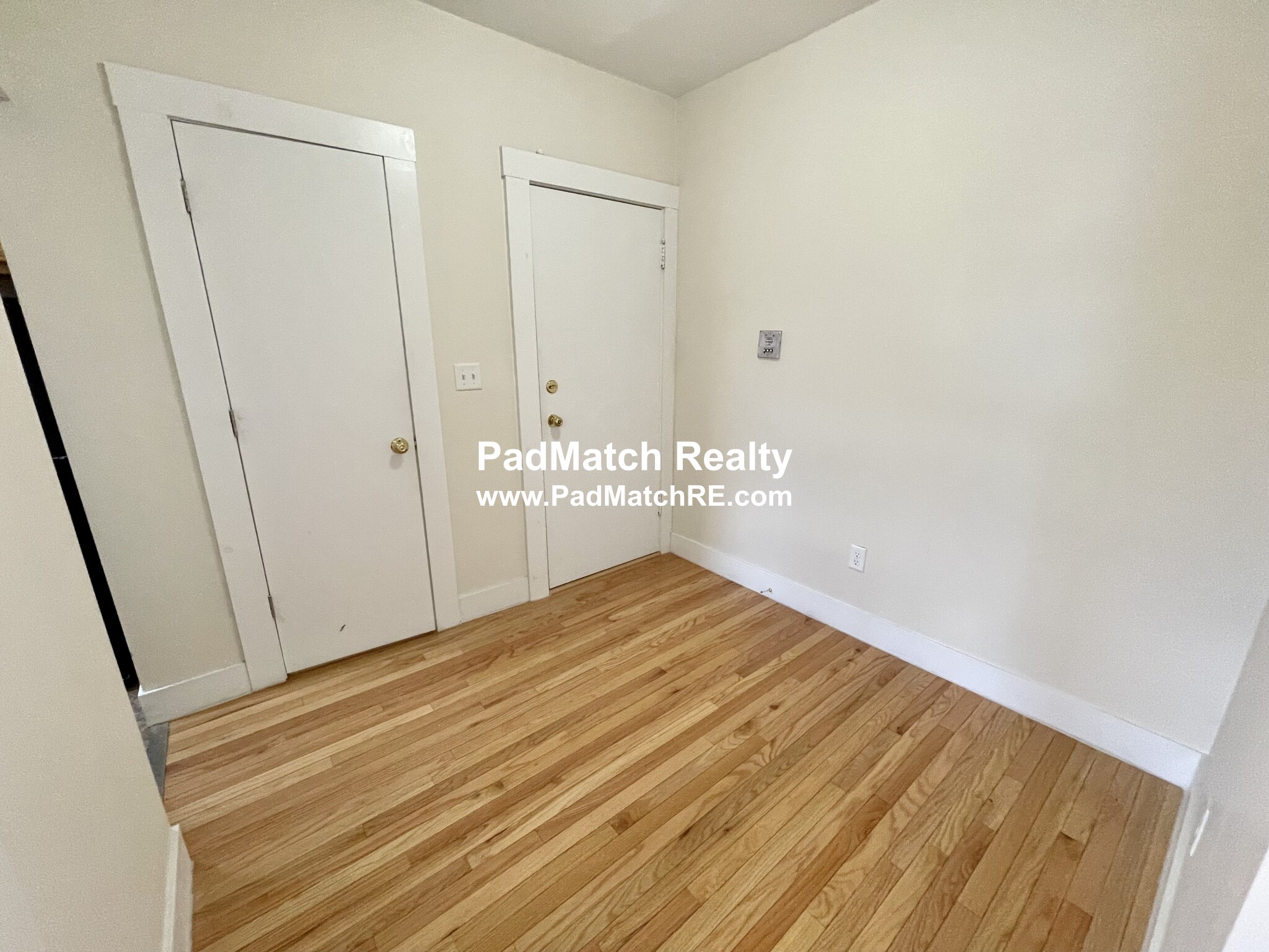 1191 Boylston St, Fenway