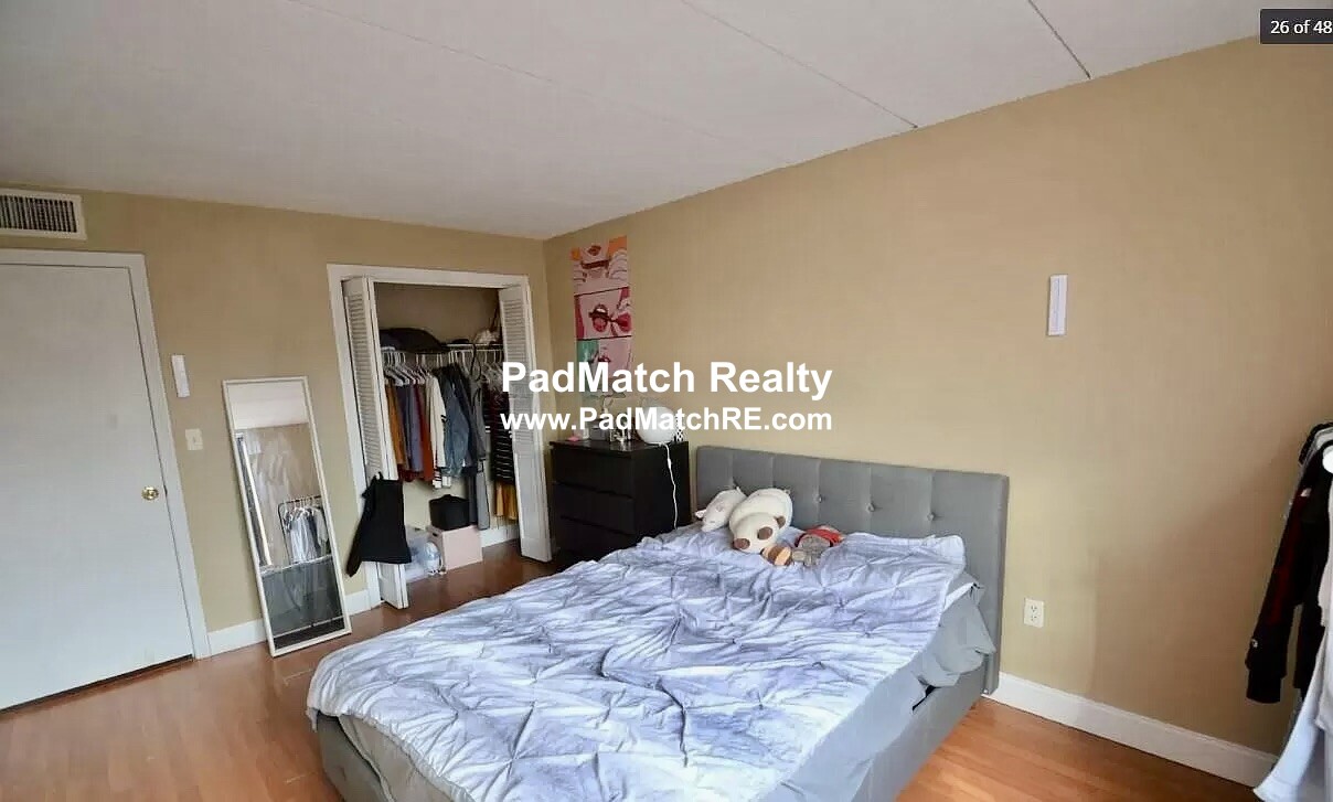 85 Brainerd Rd, Brighton