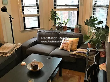 31 Cunard St, Roxbury