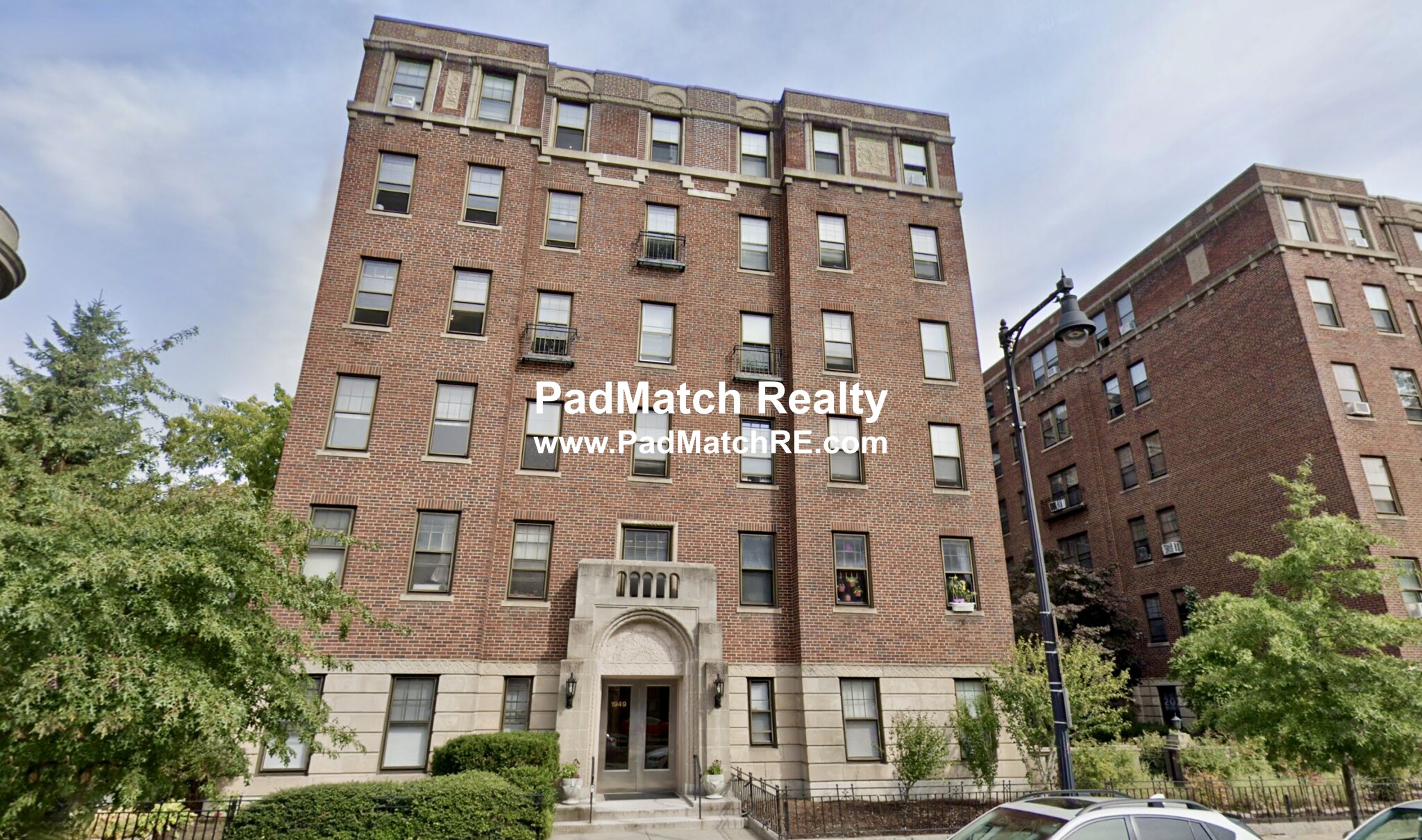 1949 Commonwealth Ave, Brighton