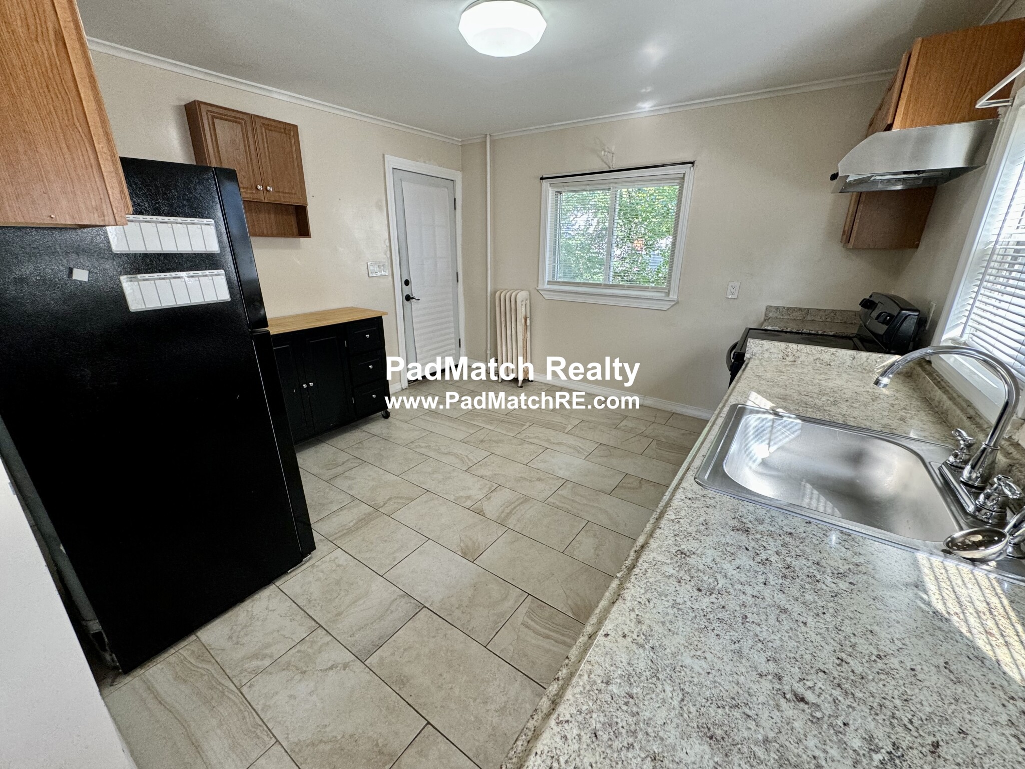 1024 North Shore Rd, Revere