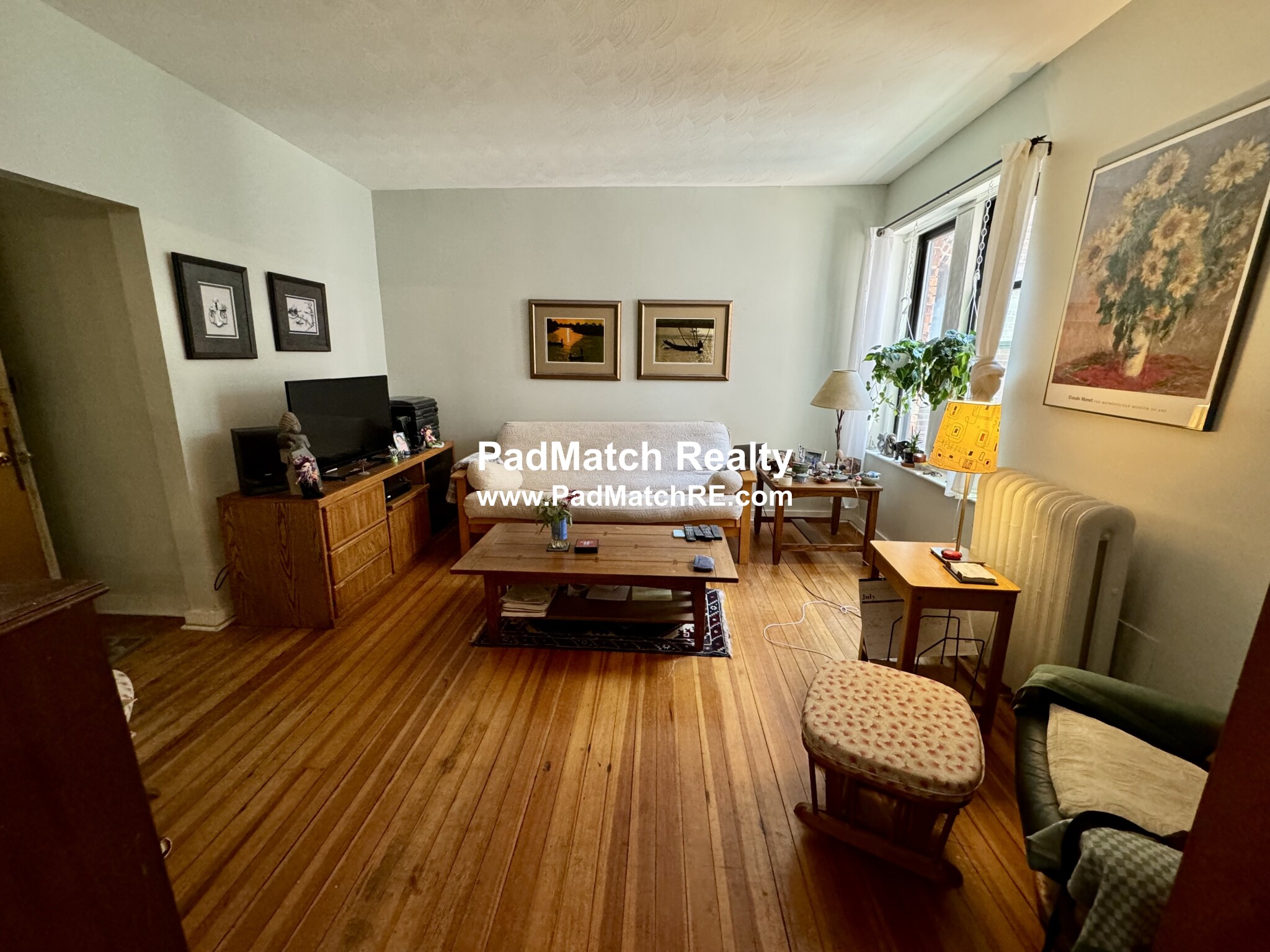 1404 Commonwealth Ave, Brighton