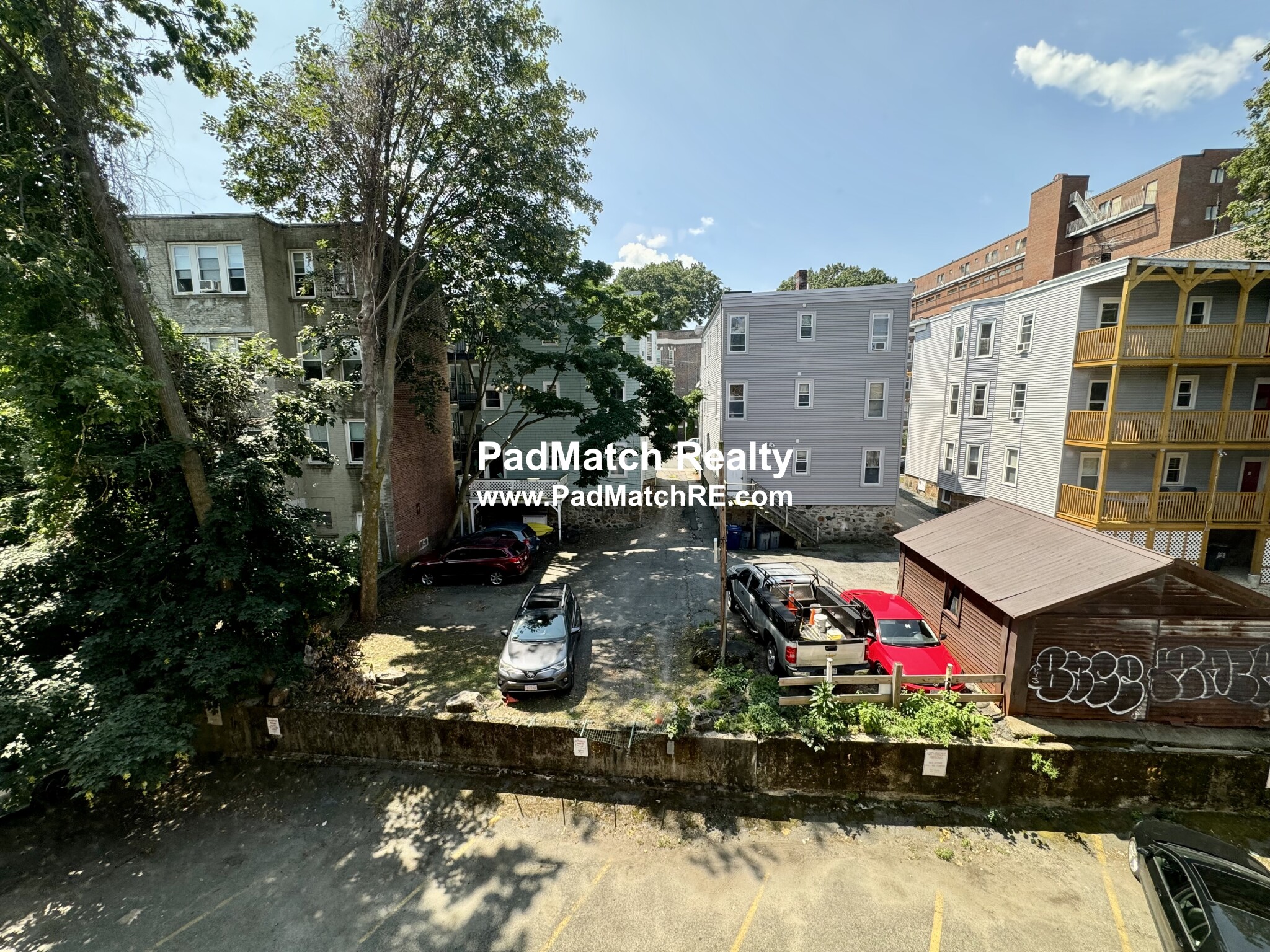 1404 Commonwealth Ave, Brighton