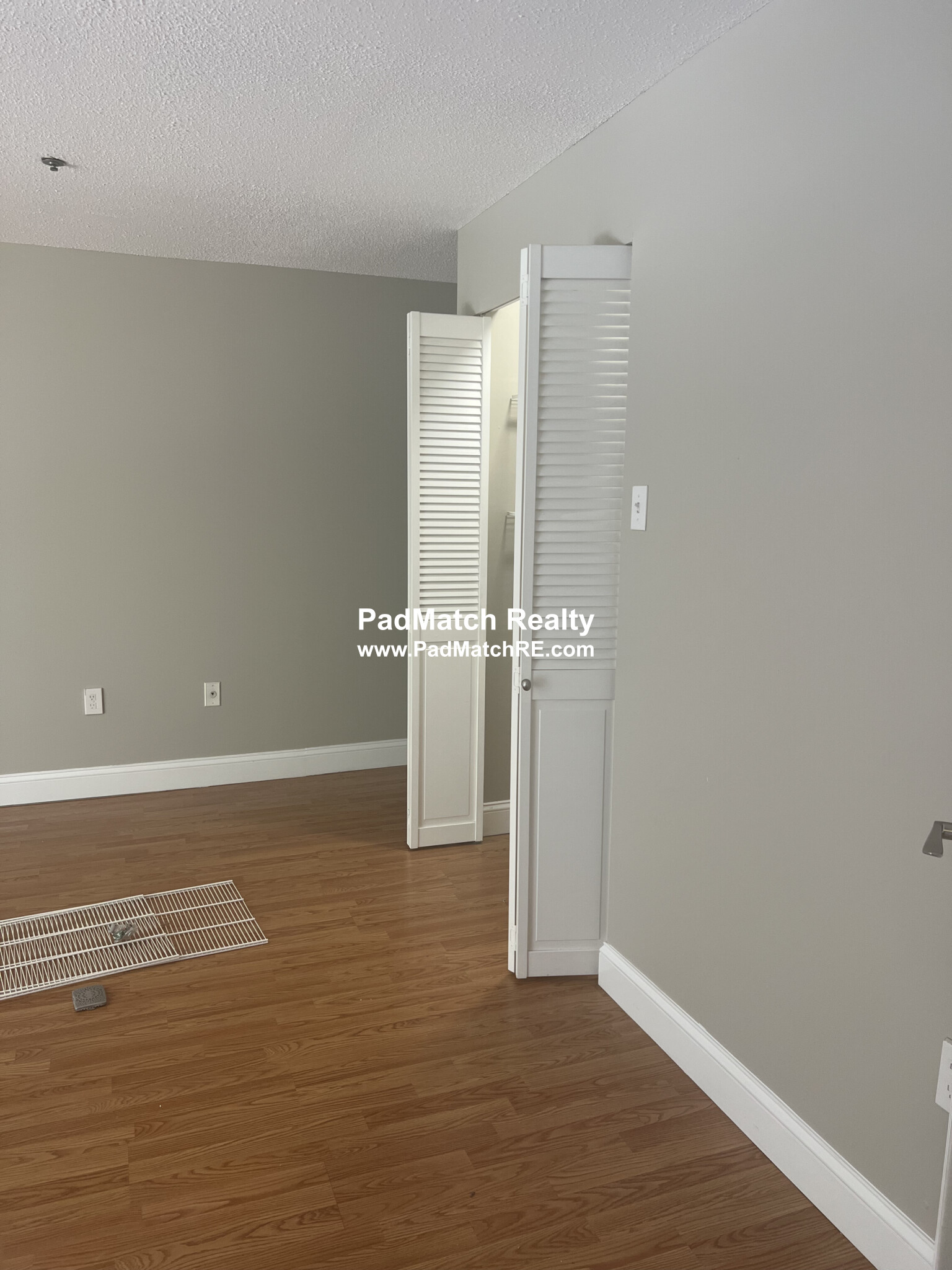 1111 Beacon St, Longwood