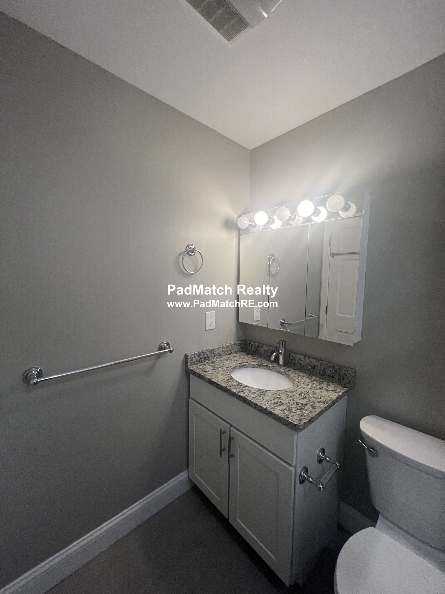 1111 Beacon St, Longwood