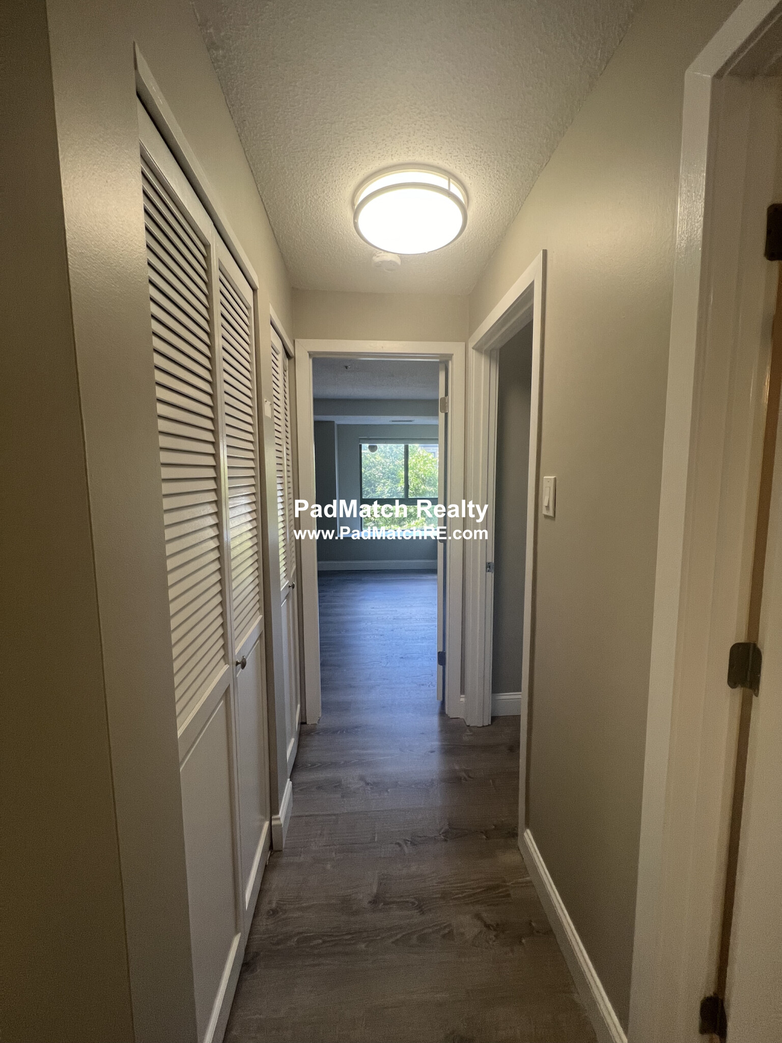 1111 Beacon St, Longwood