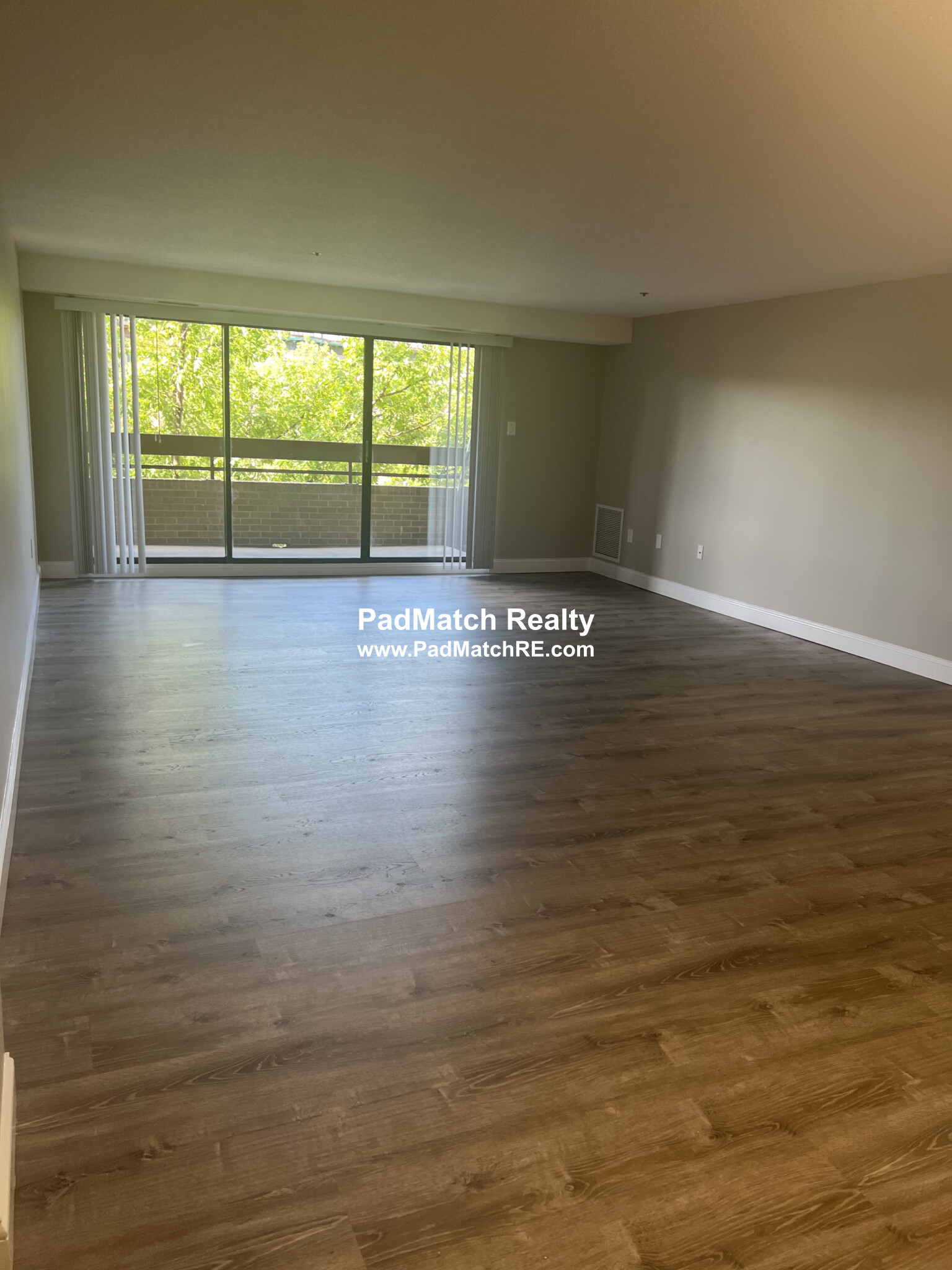 1111 Beacon St, Longwood