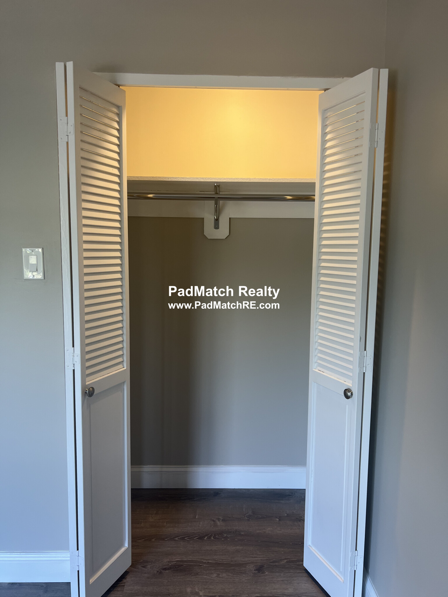 1111 Beacon St, Longwood