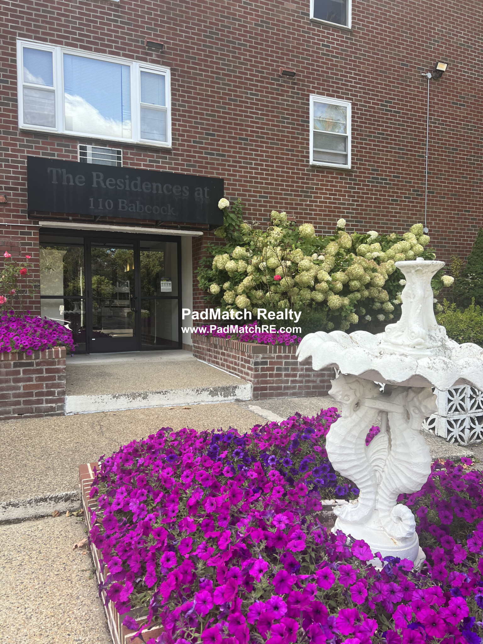 110 Babcock St, North Brookline