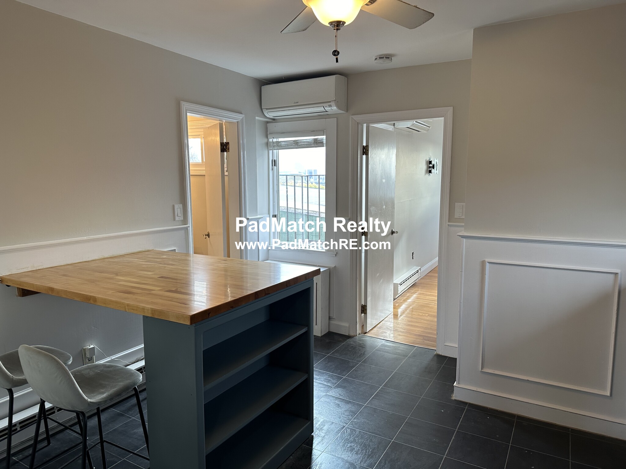 372 Bunker Hill St, Charlestown