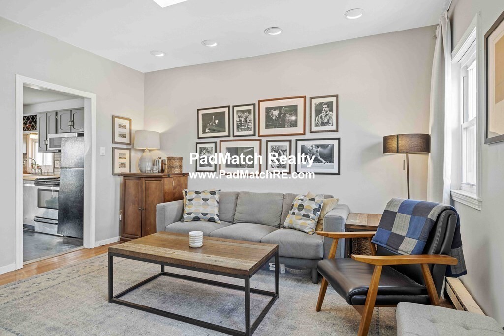 372 Bunker Hill St, Charlestown