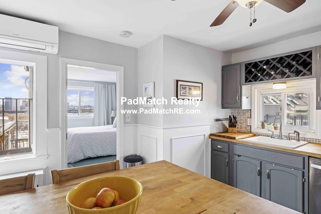 372 Bunker Hill St, Charlestown