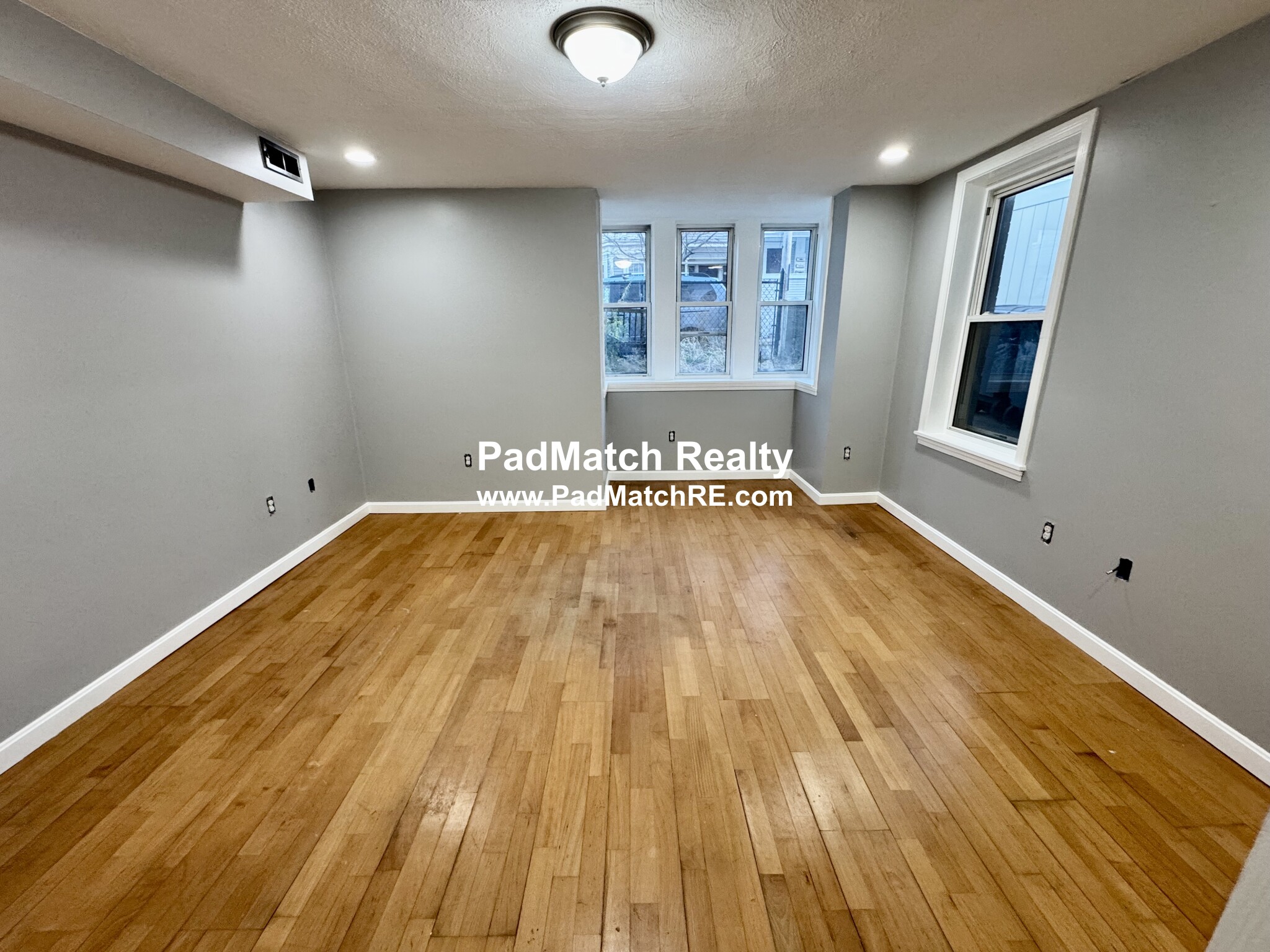 Photo 7 of 90 Chestnut St. Unit 1