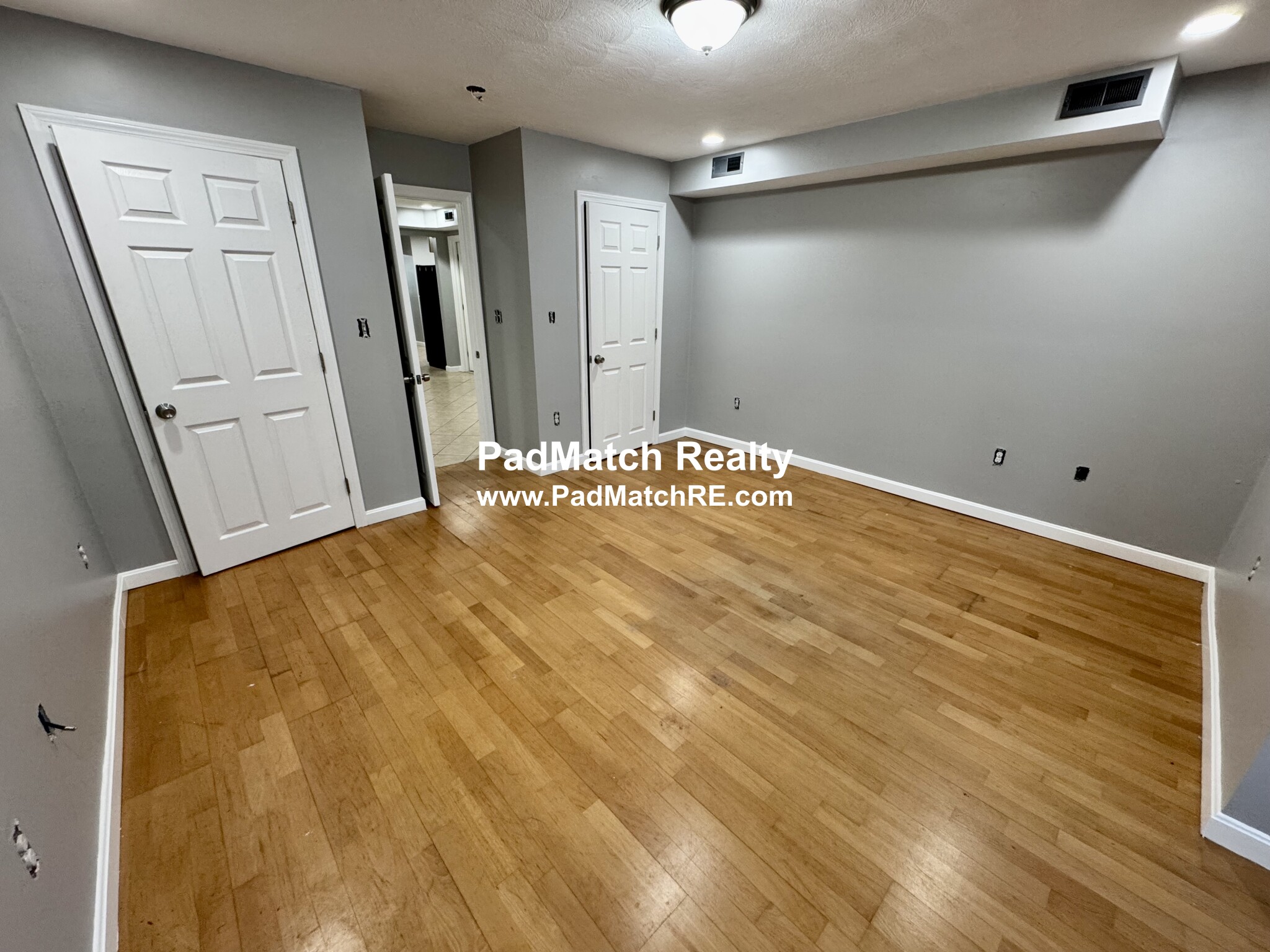 Photo 8 of 90 Chestnut St. Unit 1