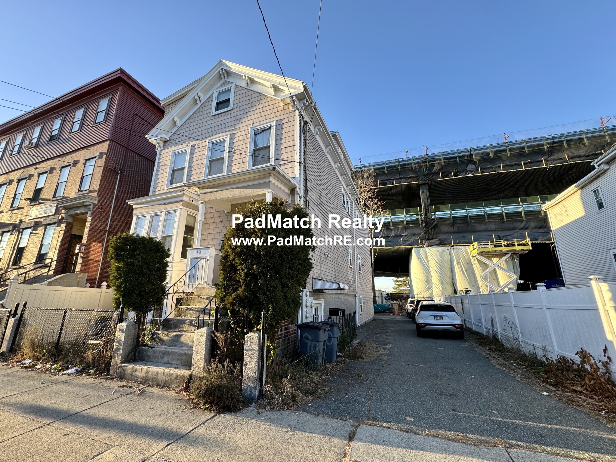 Photo 11 of 90 Chestnut St. Unit 1