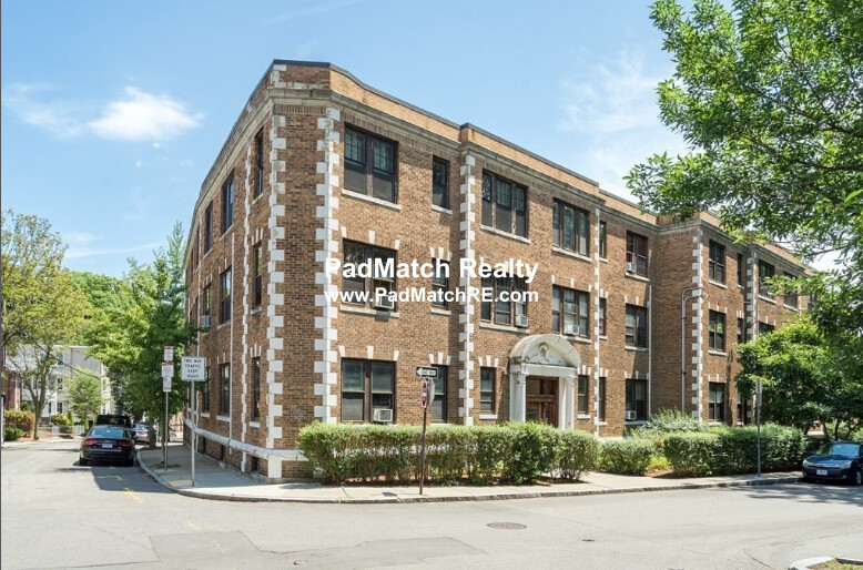 Photo 10 of 65 Lanark Rd. Unit 7