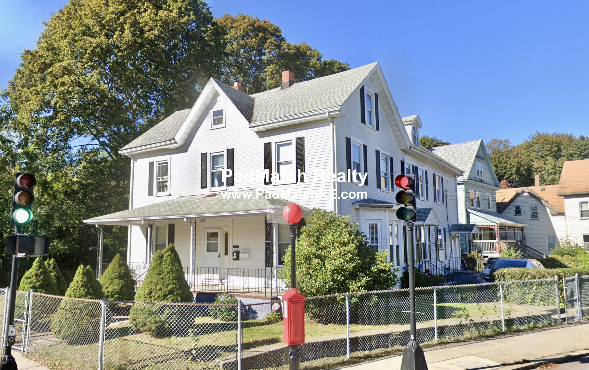 1073 River St. — Hyde Park