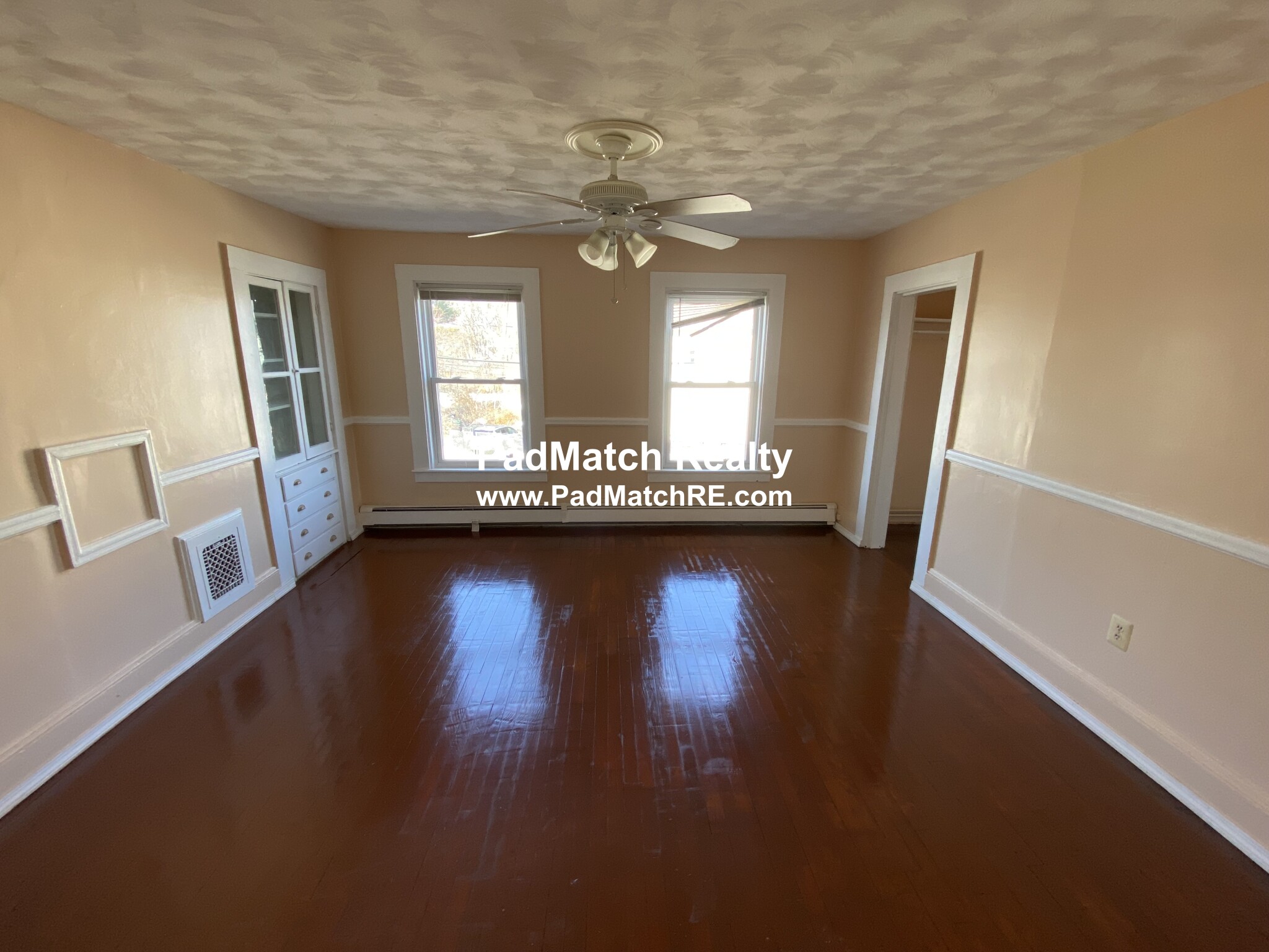 1073 River St. — Hyde Park