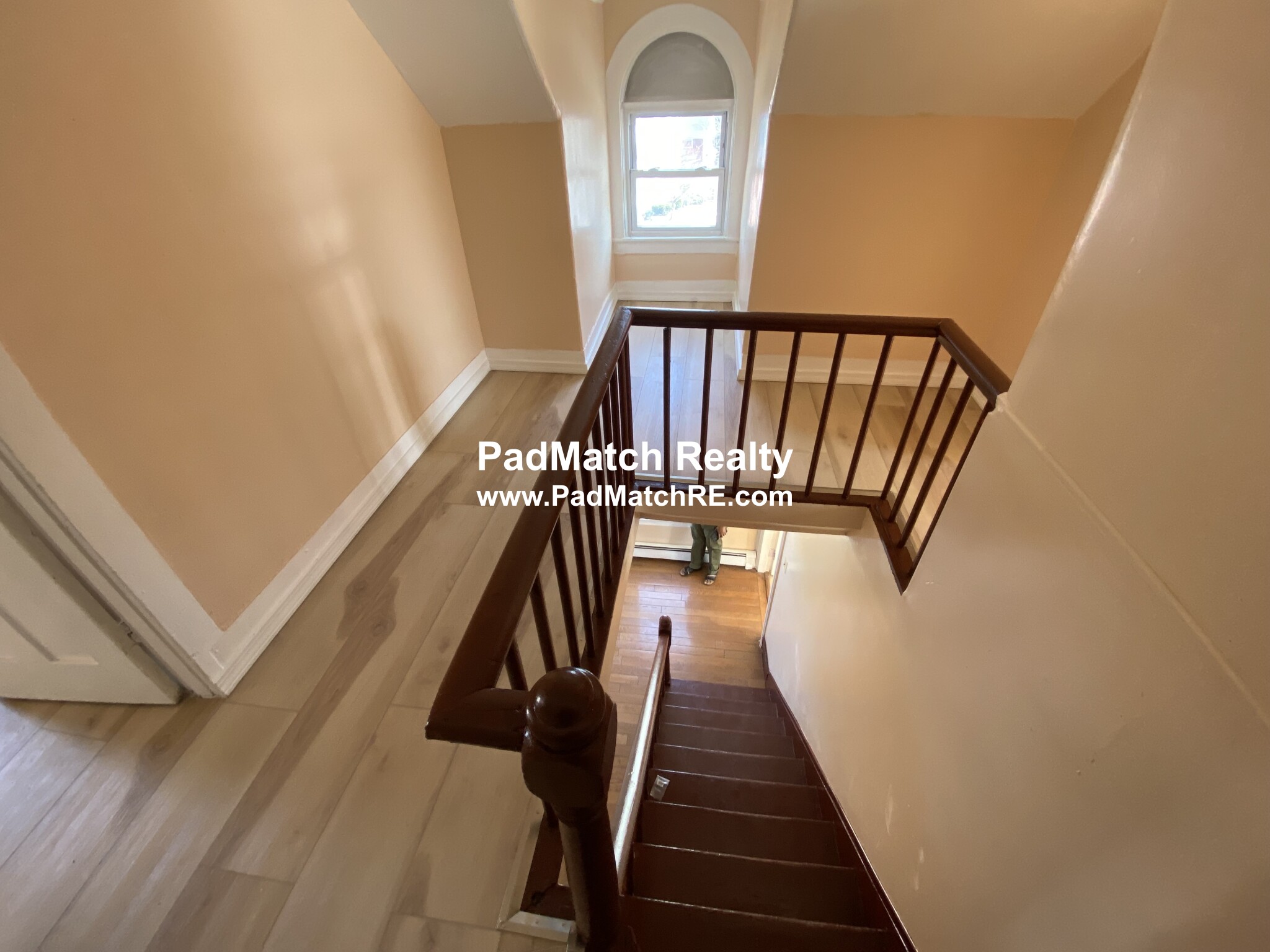 1073 River St. — Hyde Park