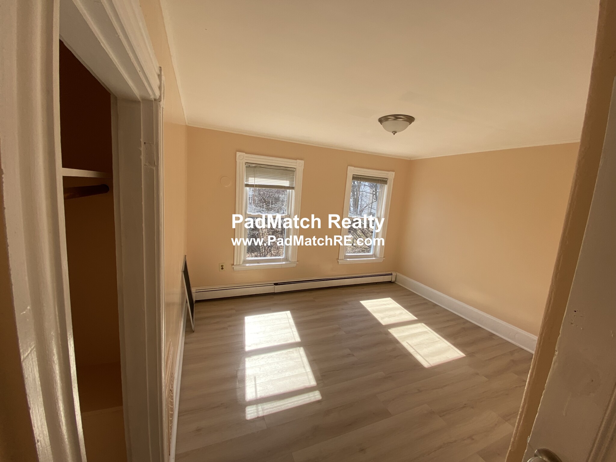 1073 River St. — Hyde Park