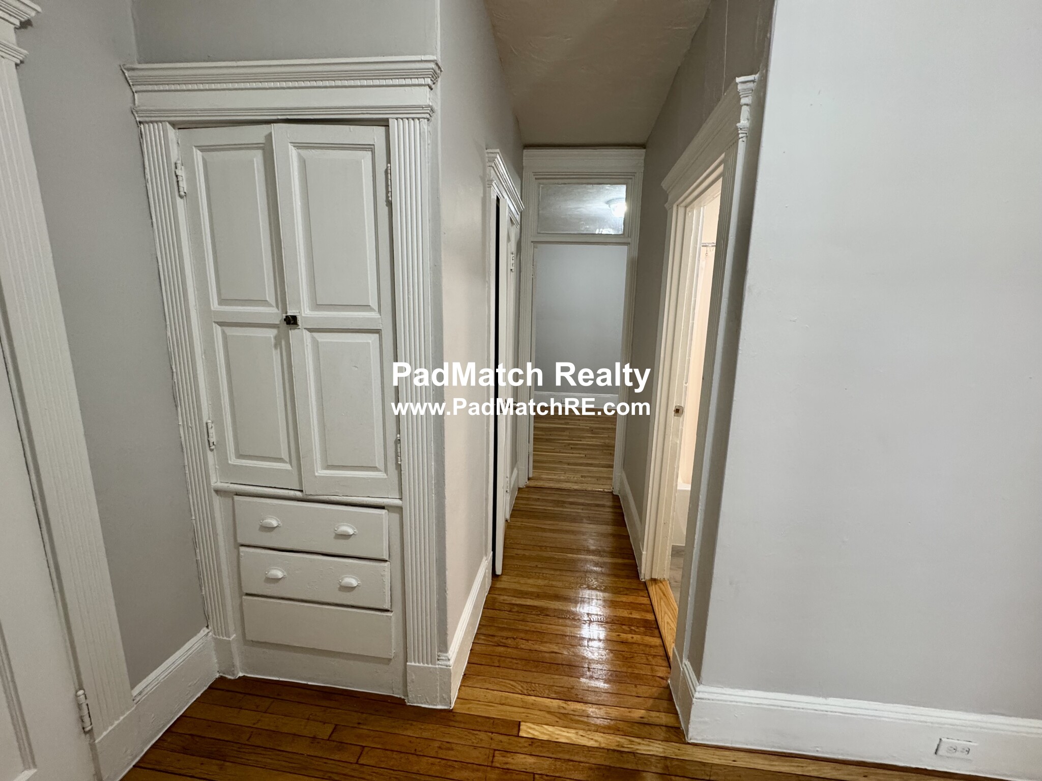 Photo 7 of 75 Chester St. Unit 4