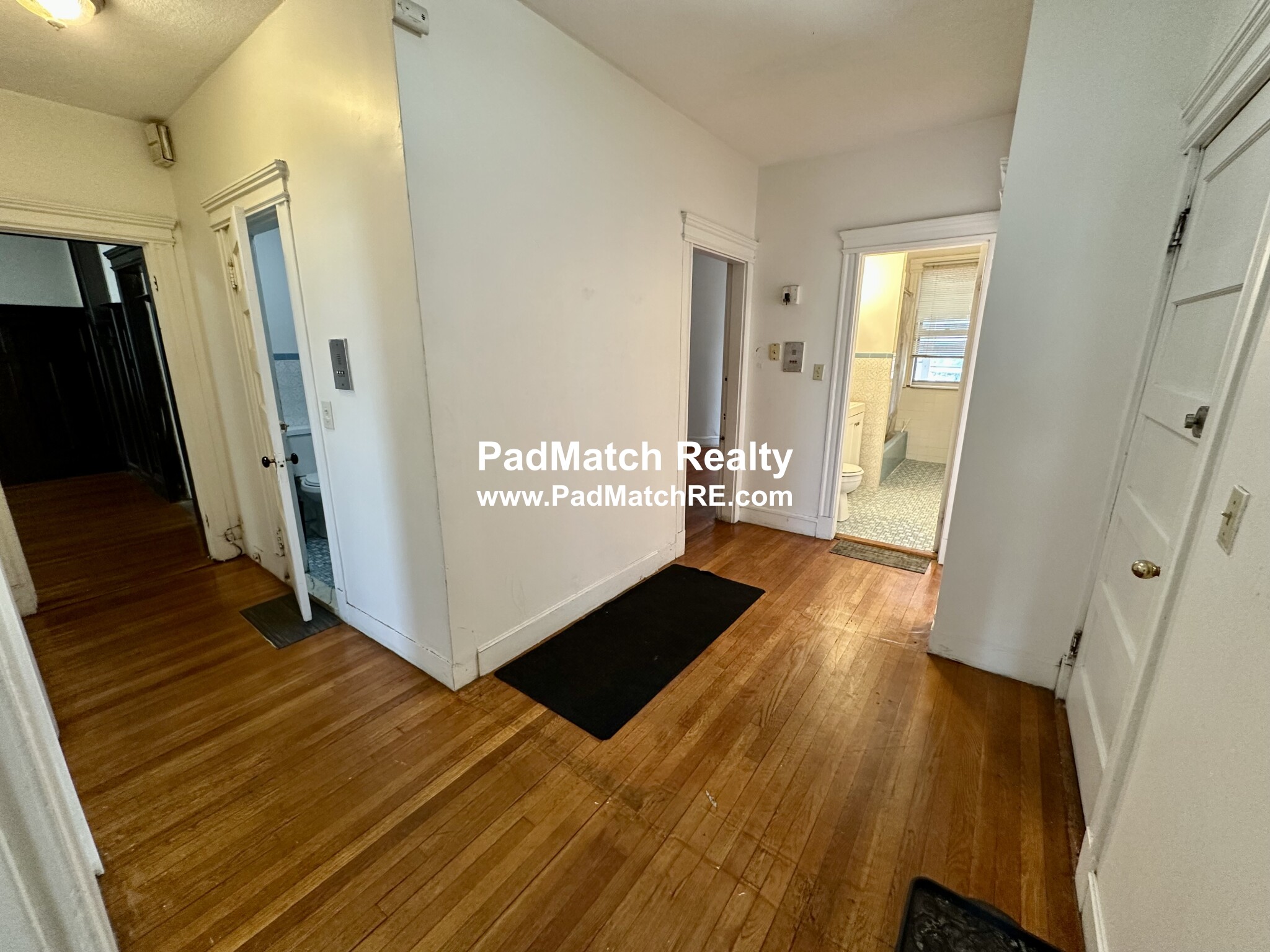 Photo 3 of 1905 Beacon St. Unit 2F