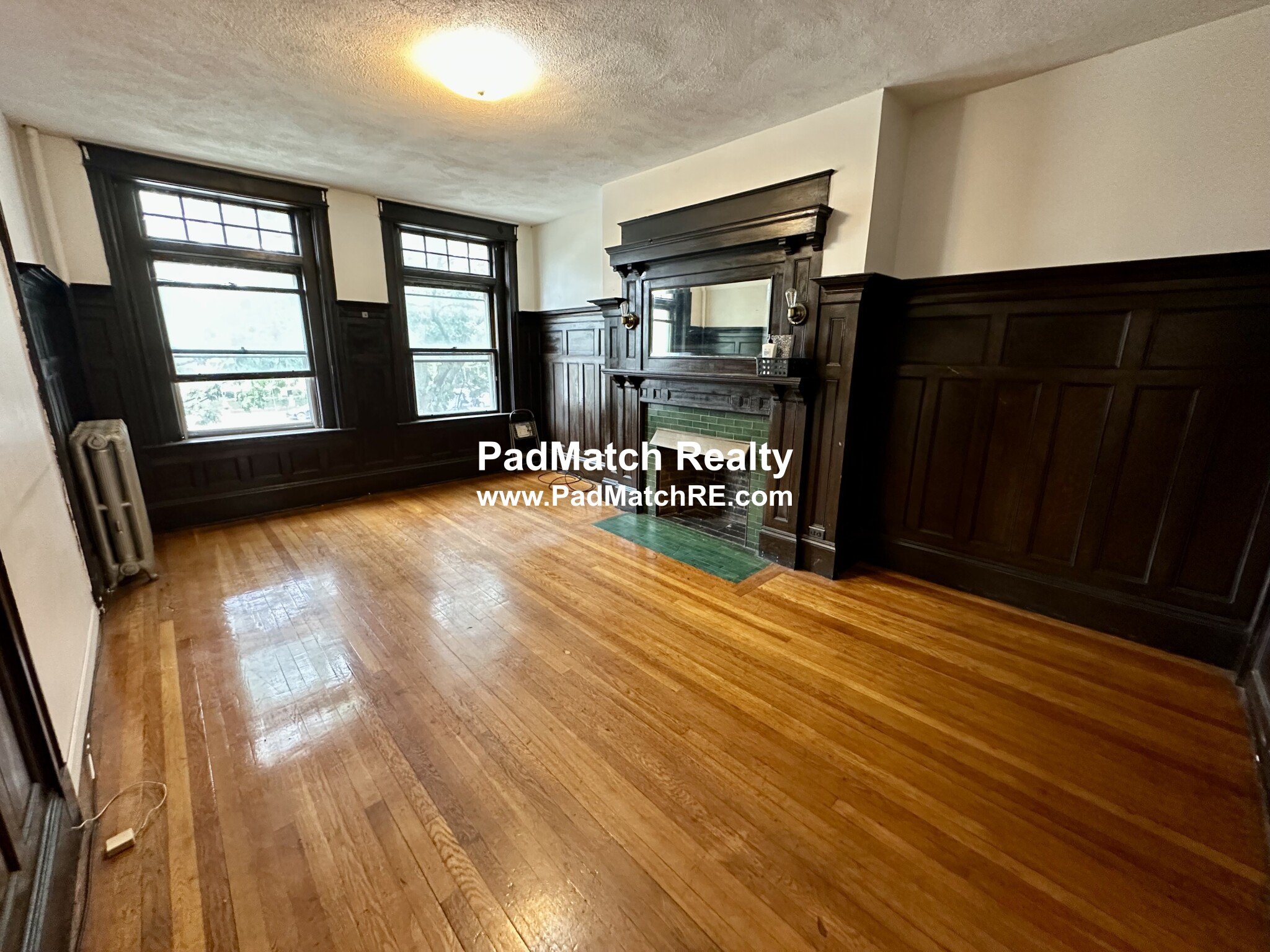 1905 Beacon St. Unit 2F, Brookline