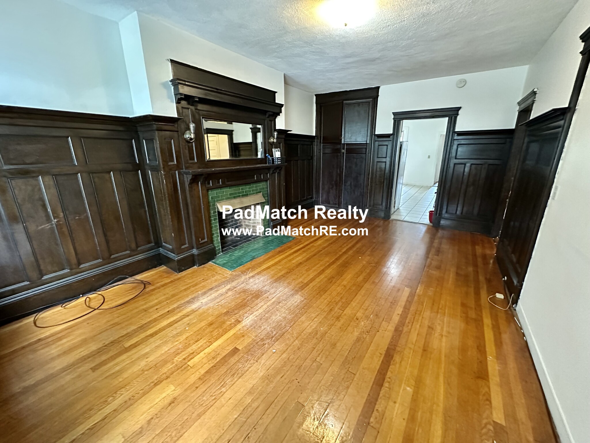 Photo 2 of 1905 Beacon St. Unit 2F