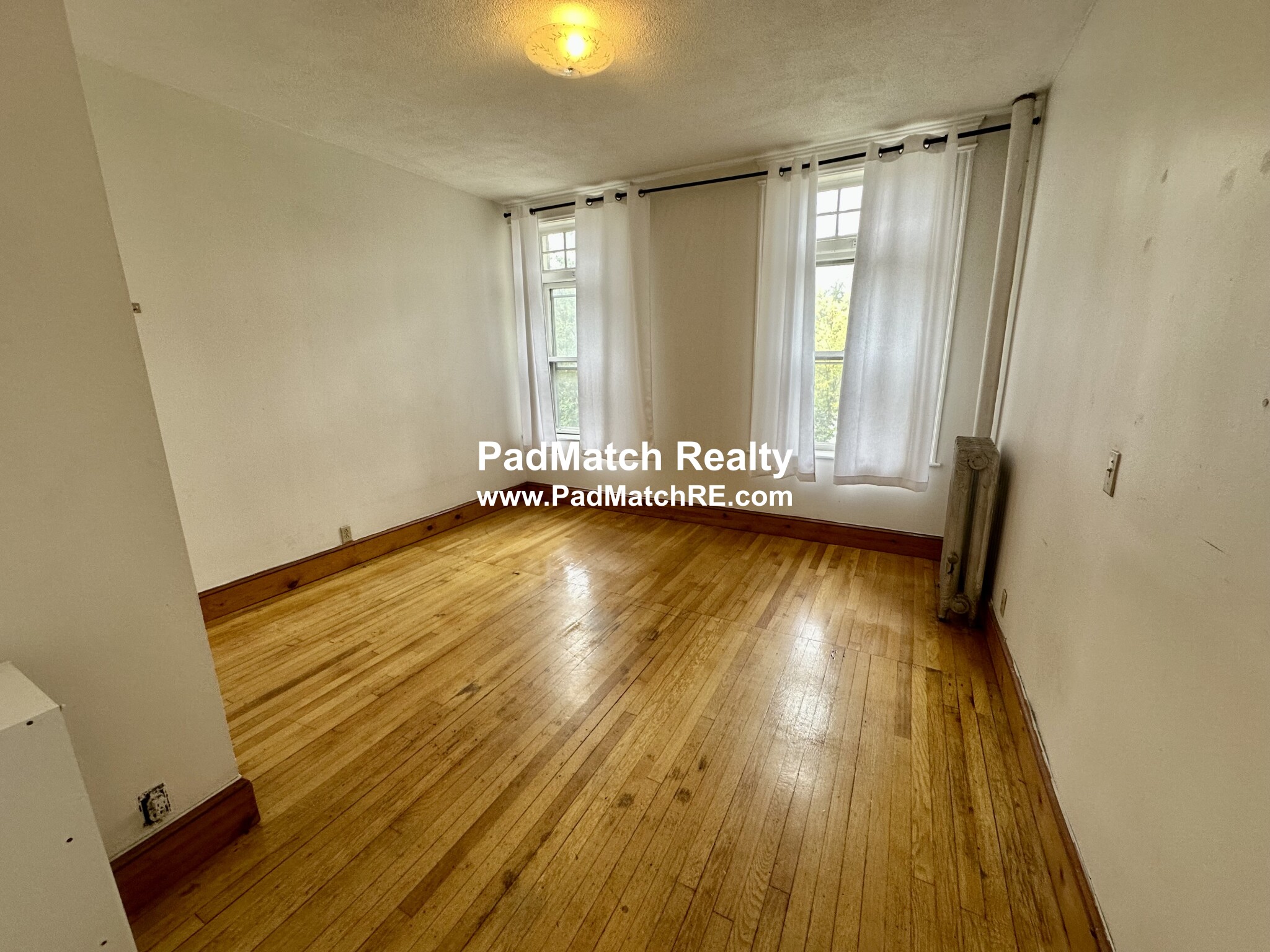 Photo 7 of 1905 Beacon St. Unit 2F