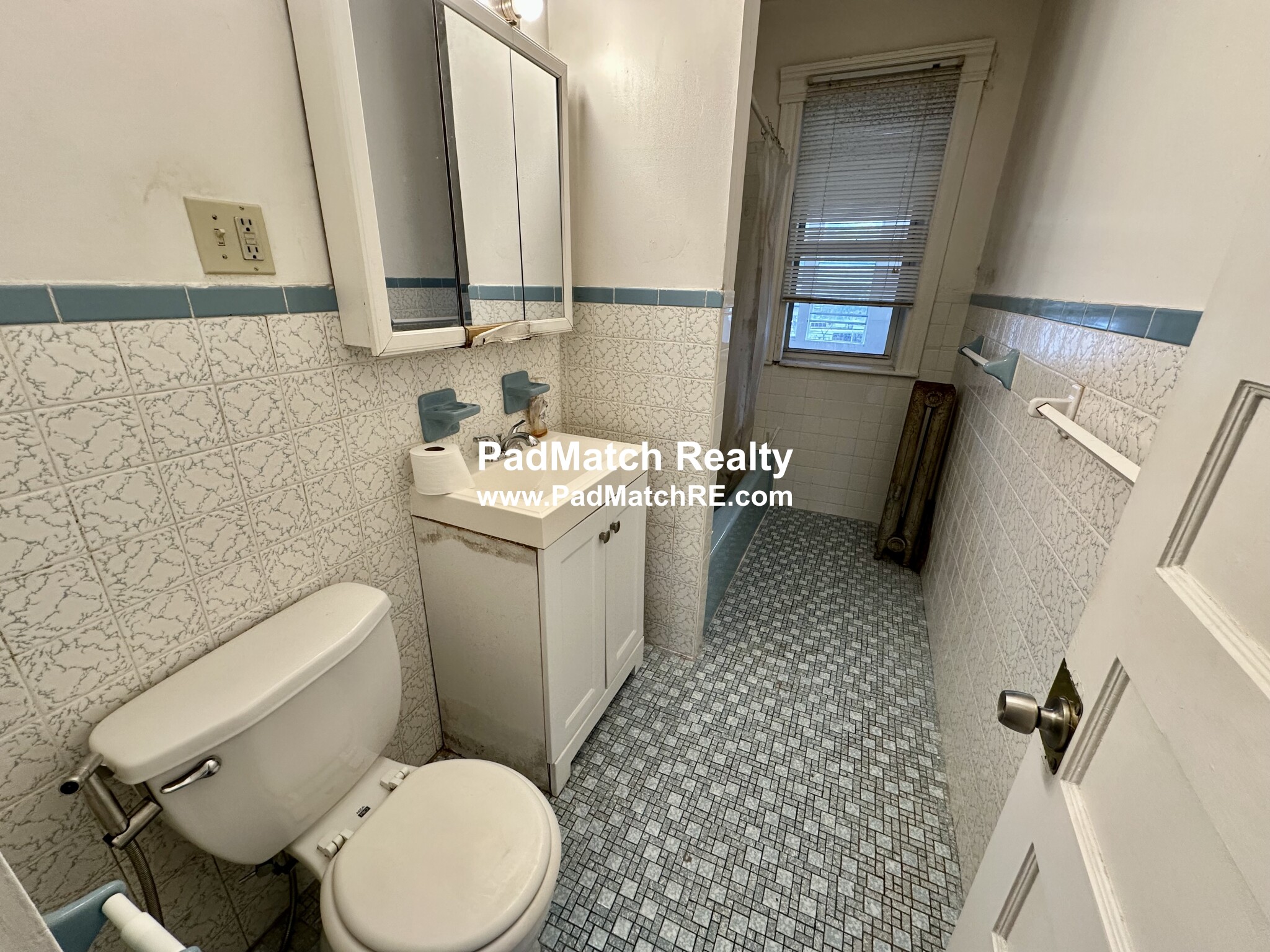 Photo 13 of 1905 Beacon St. Unit 2F
