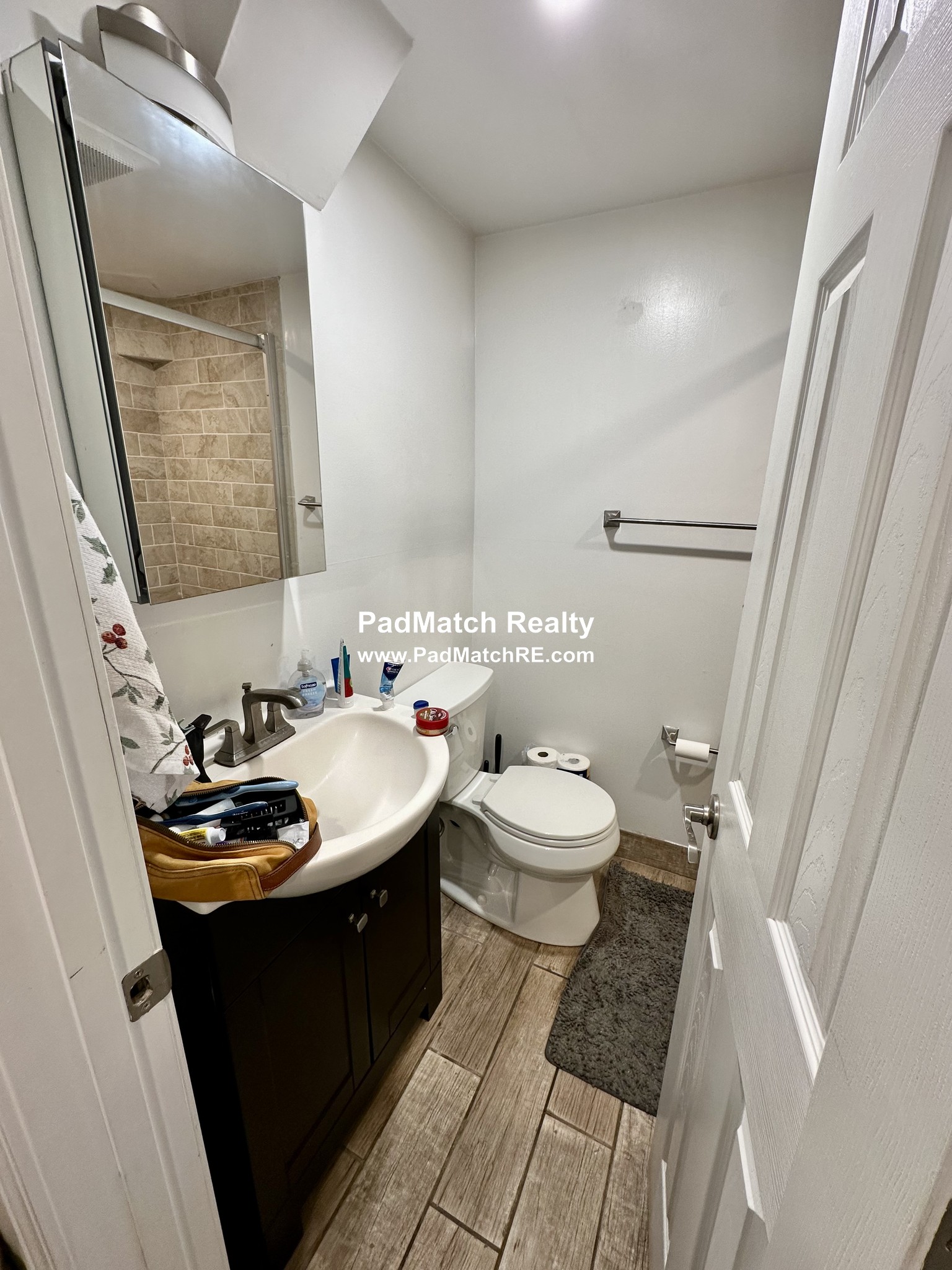 Photos of apartment on Boylston St.,Brookline MA 02446
