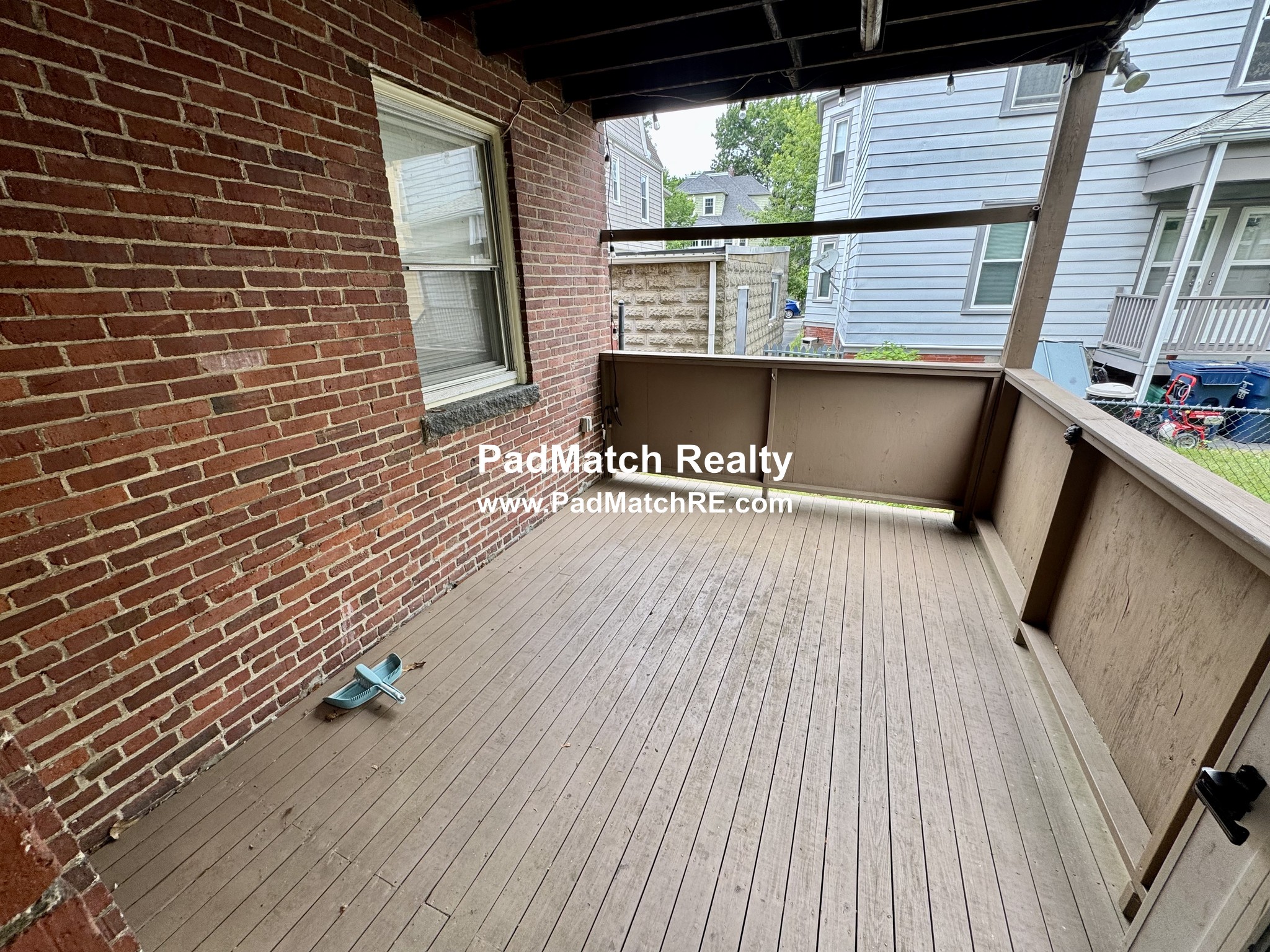 9 Fairfield St.