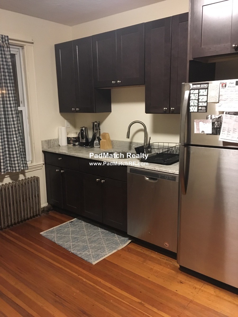 333 Alewife Brook Pkwy. - West Somerville