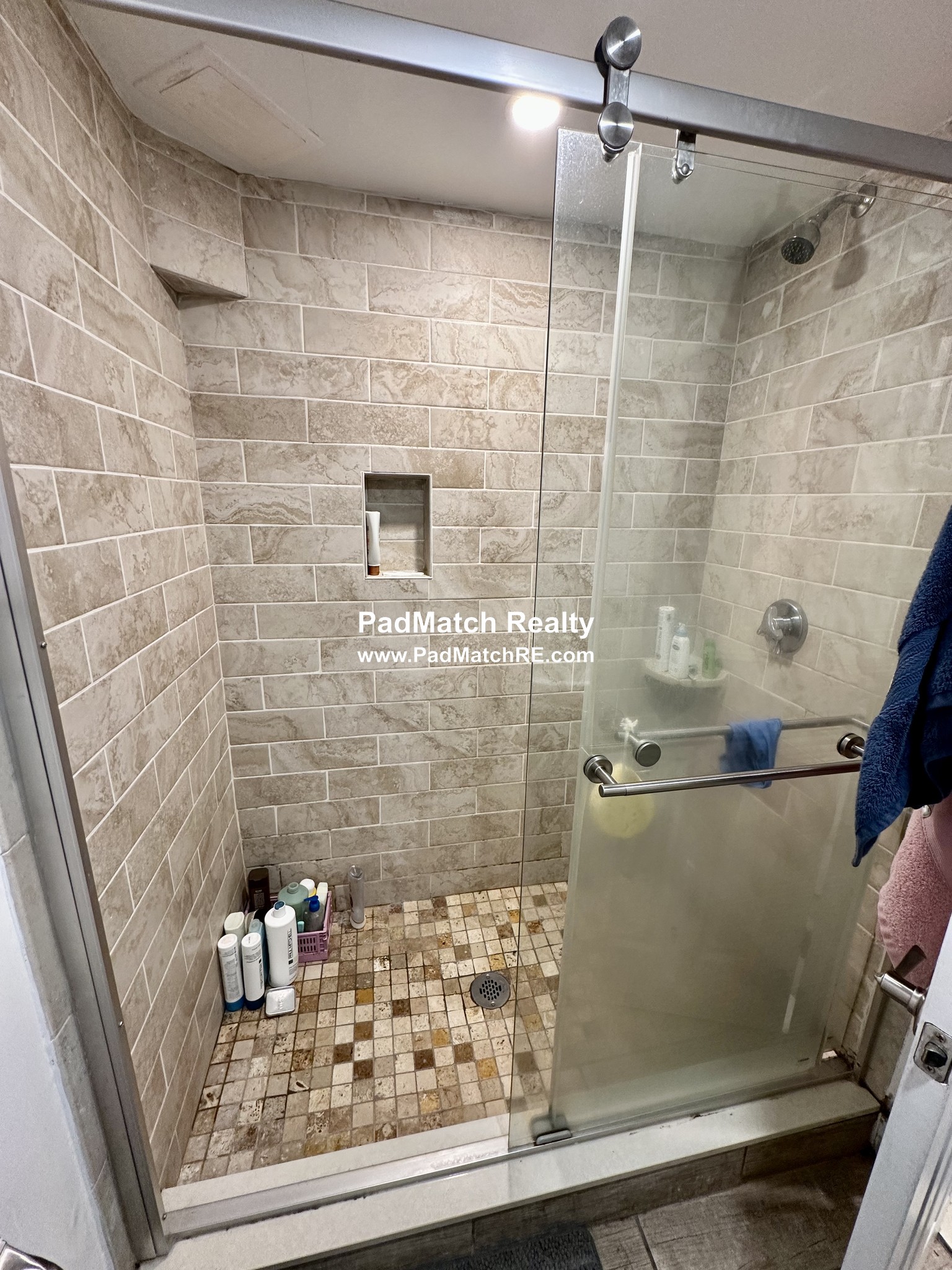 Photos of apartment on Boylston St.,Brookline MA 02446