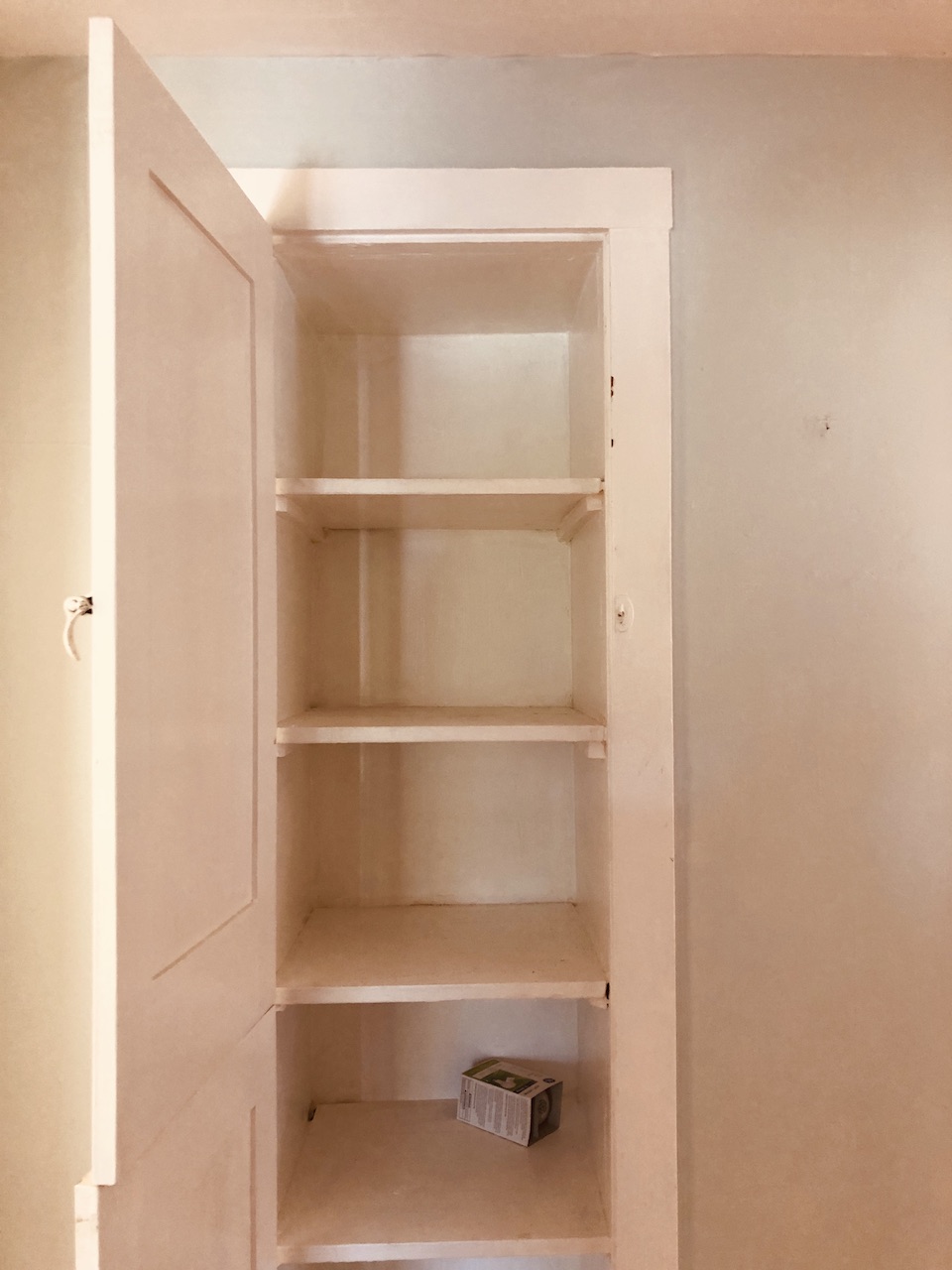 57 Oxford Ave, Belmont